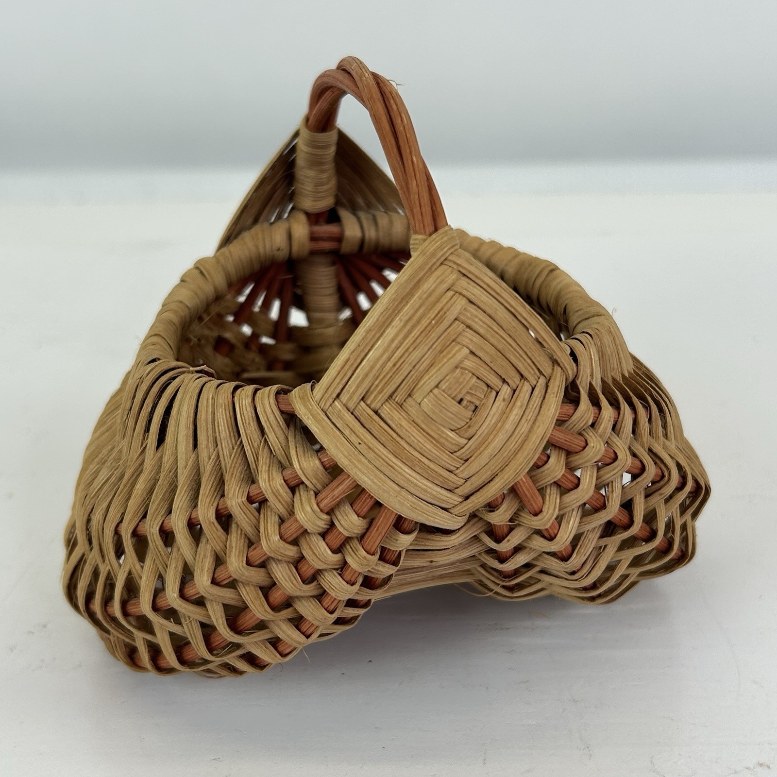 Vintage Miniature Split Oak Buttocks Basket Primitive Woven Egg Gathering