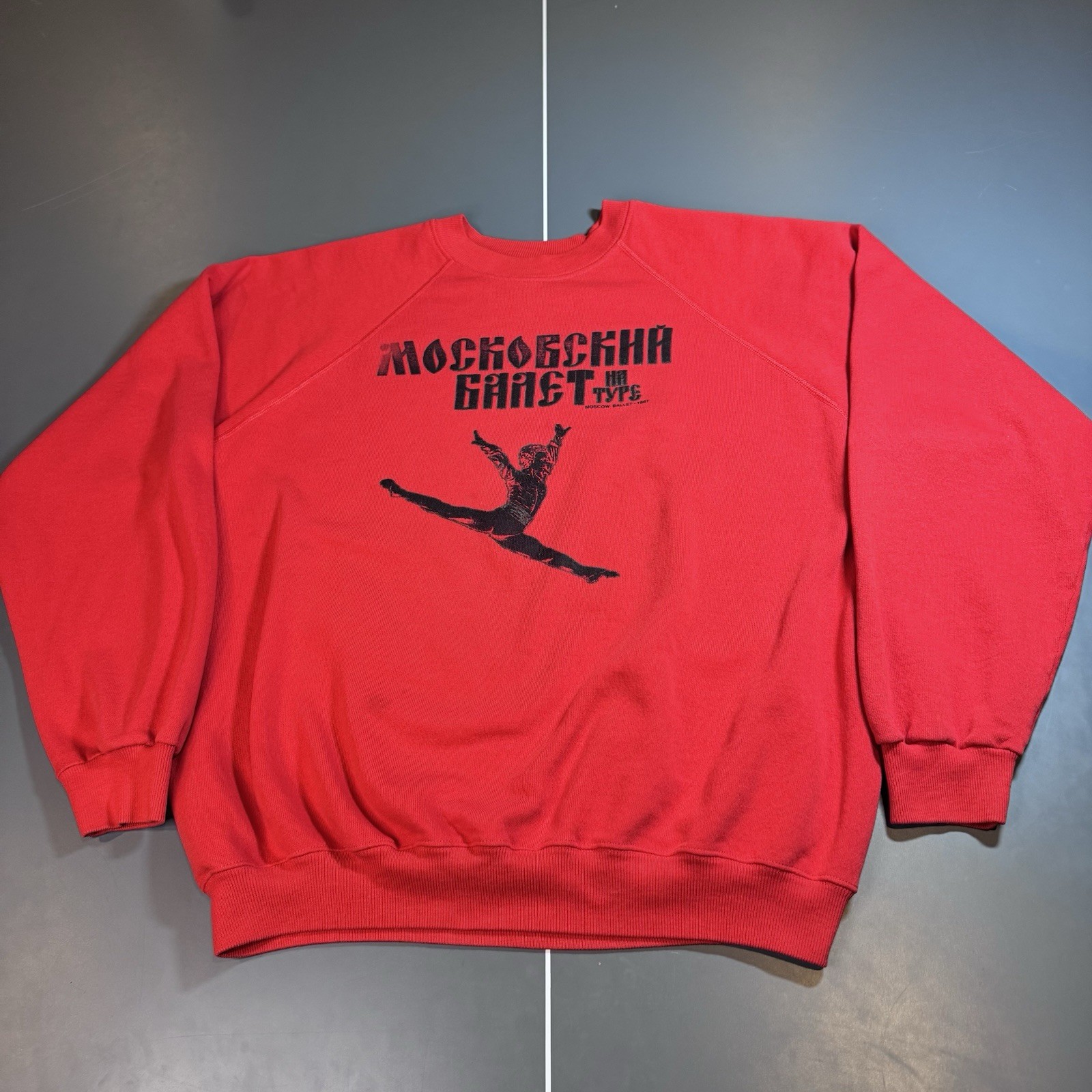 Vintage 1987 Moscow Ballet Raglan Crewneck Sweatshirt Red XL 80s