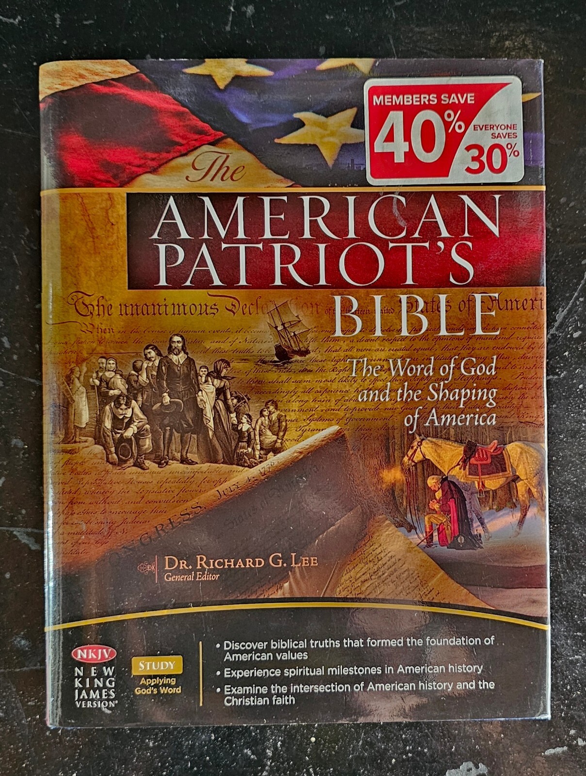 The American Patriot\'s Bible The Word Of God And The Shaping Of America HCDJ 