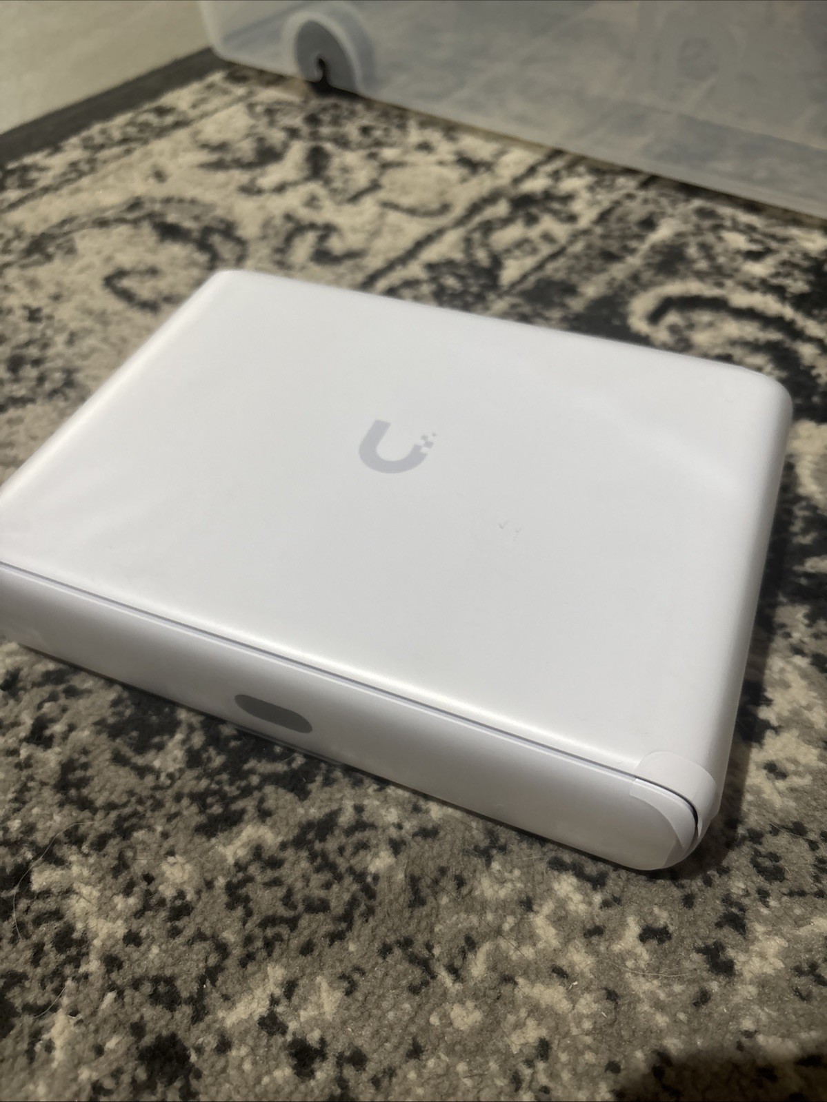 Ubiquiti UniFi Cloud Gateway Ultra UCG-Ultra 2.5GbE Router Gateway
