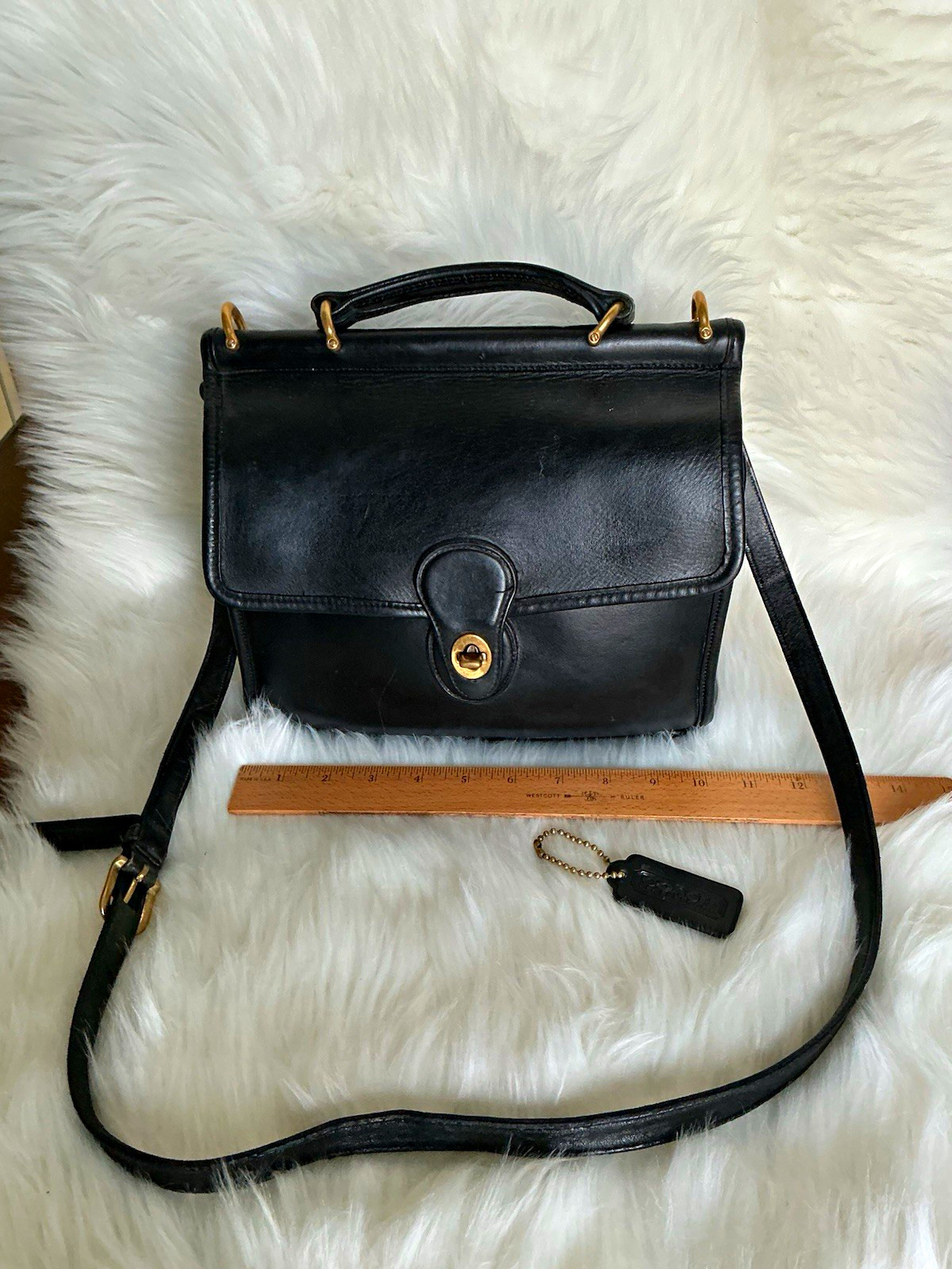 Coach Willis Station Vintage Black Leather Bag 9927 Coach Willis Station Vintage Black Leather Bag 9927