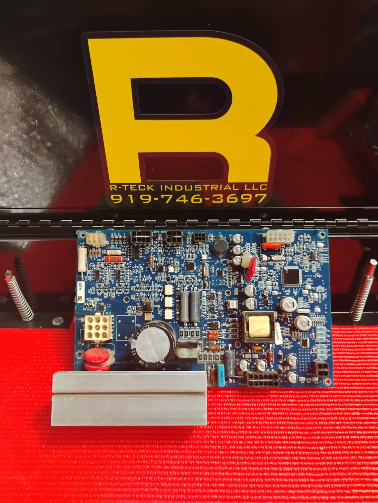 Miller 273988 Circuit Card Assy, Power/Aux Regulator W/ Program, 287166/296102