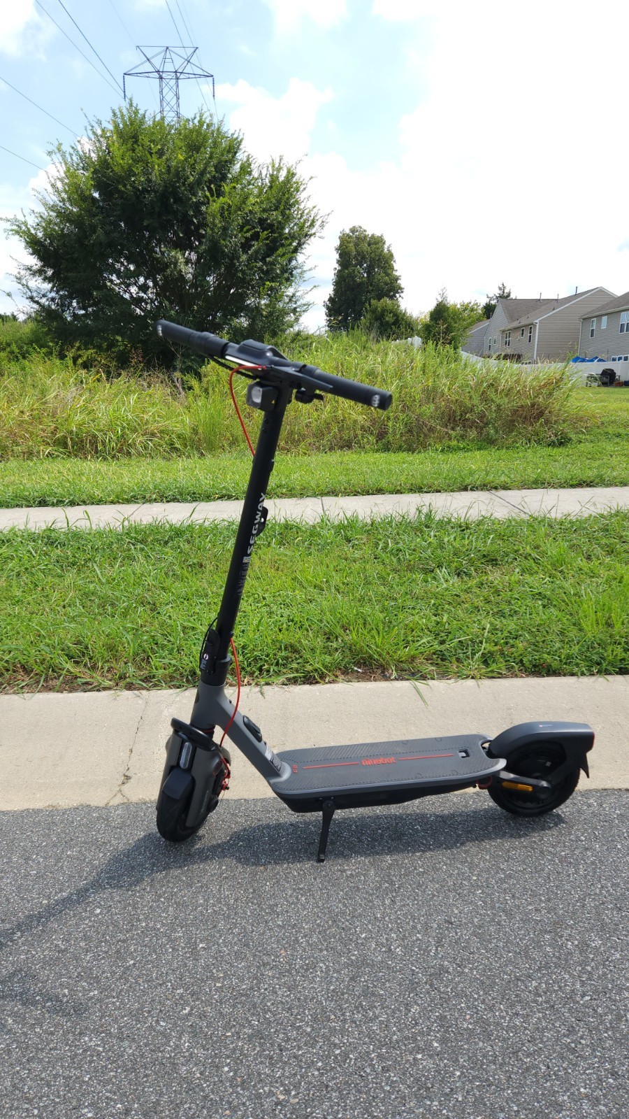 Segway Ninebot F3 Electric Scooter Foldable - Black (READ DESCRIPTION)