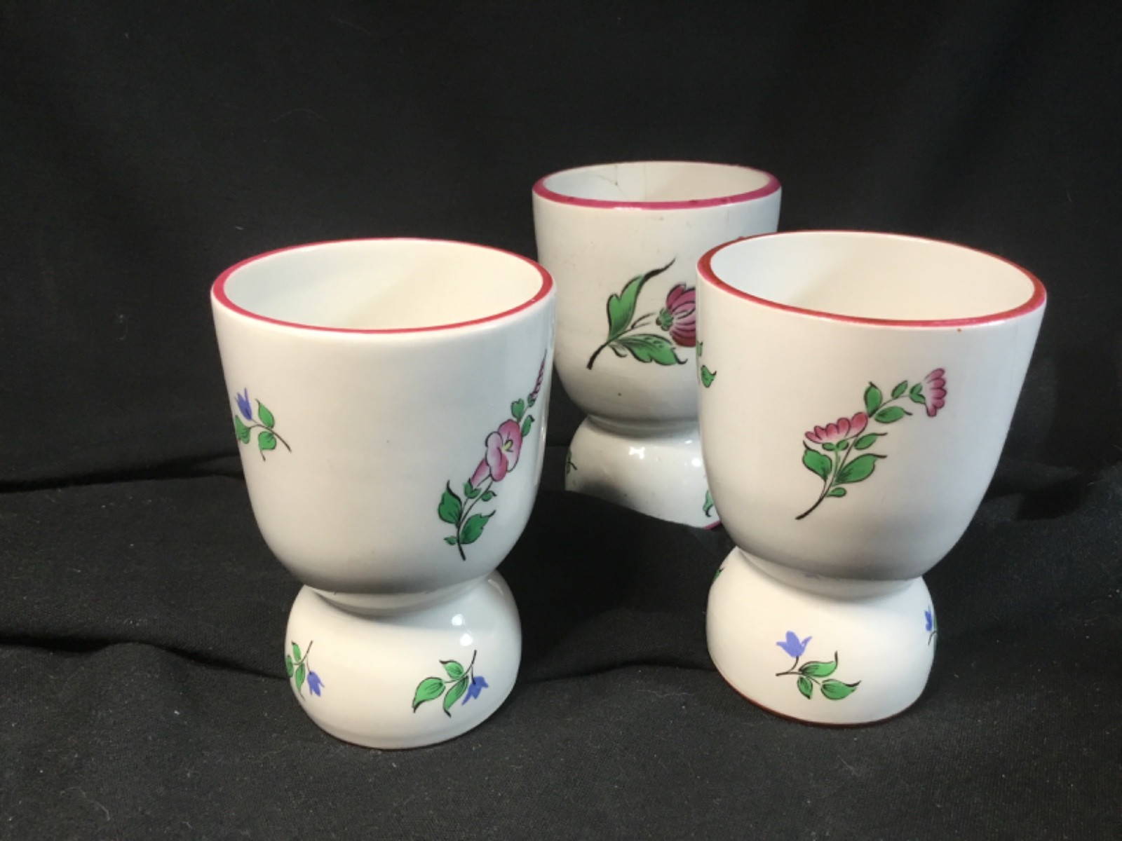 Set of 4 Antique French Luneville Reverbere 2 Size Egg Cups c.1890-1920 Set of 4 Antique French Luneville Reverbere 2 Size Egg Cups c.1890-1920