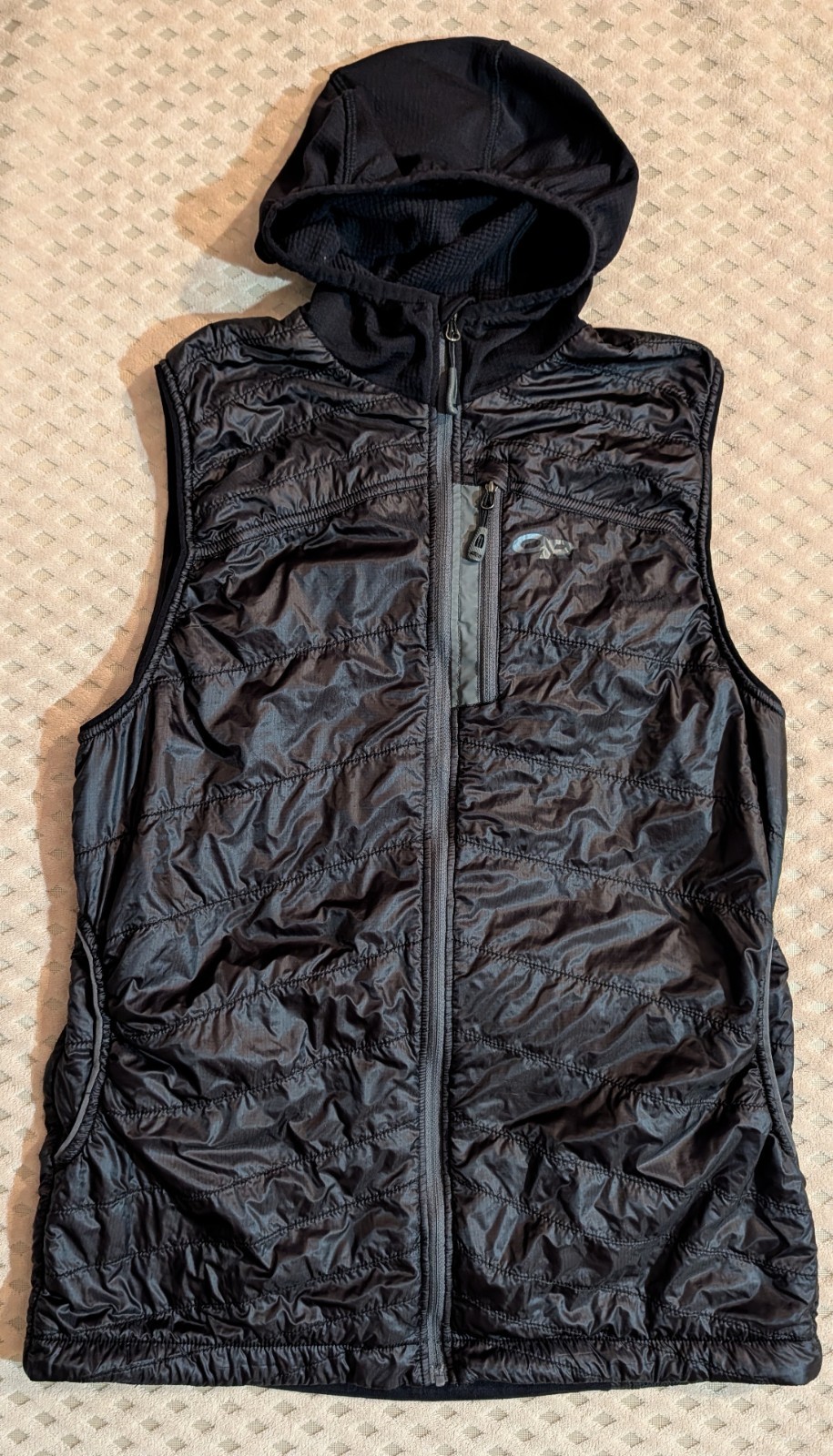 OUTDOOR RESEARCH Men\'s Black Deviator Hooded Vest Size Medium