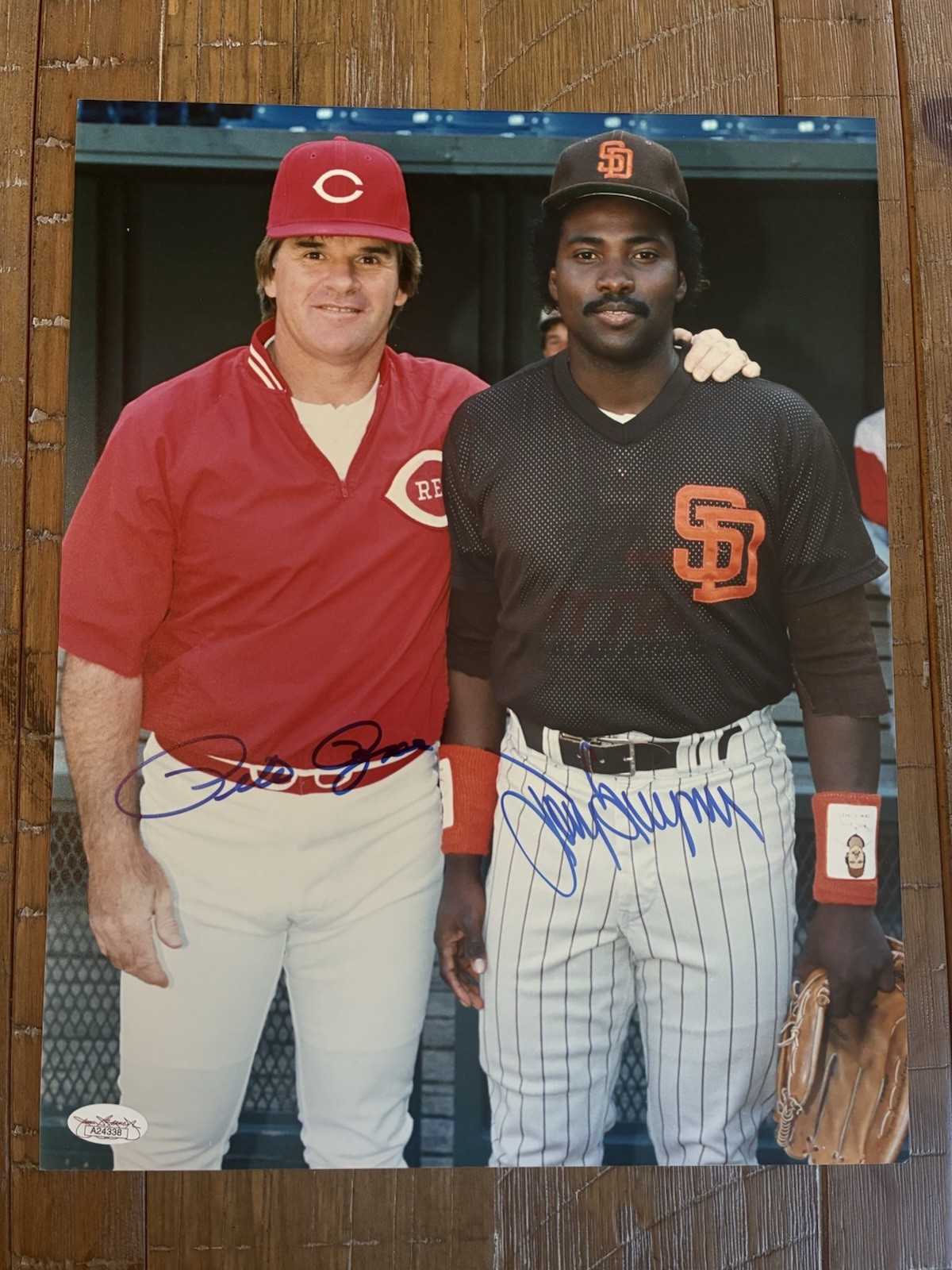 Pete Rose And Tony Gwynn Dual Signed 11x14 Photo JSA Pete Rose And Tony Gwynn Dual Signed 11x14 Photo JSA