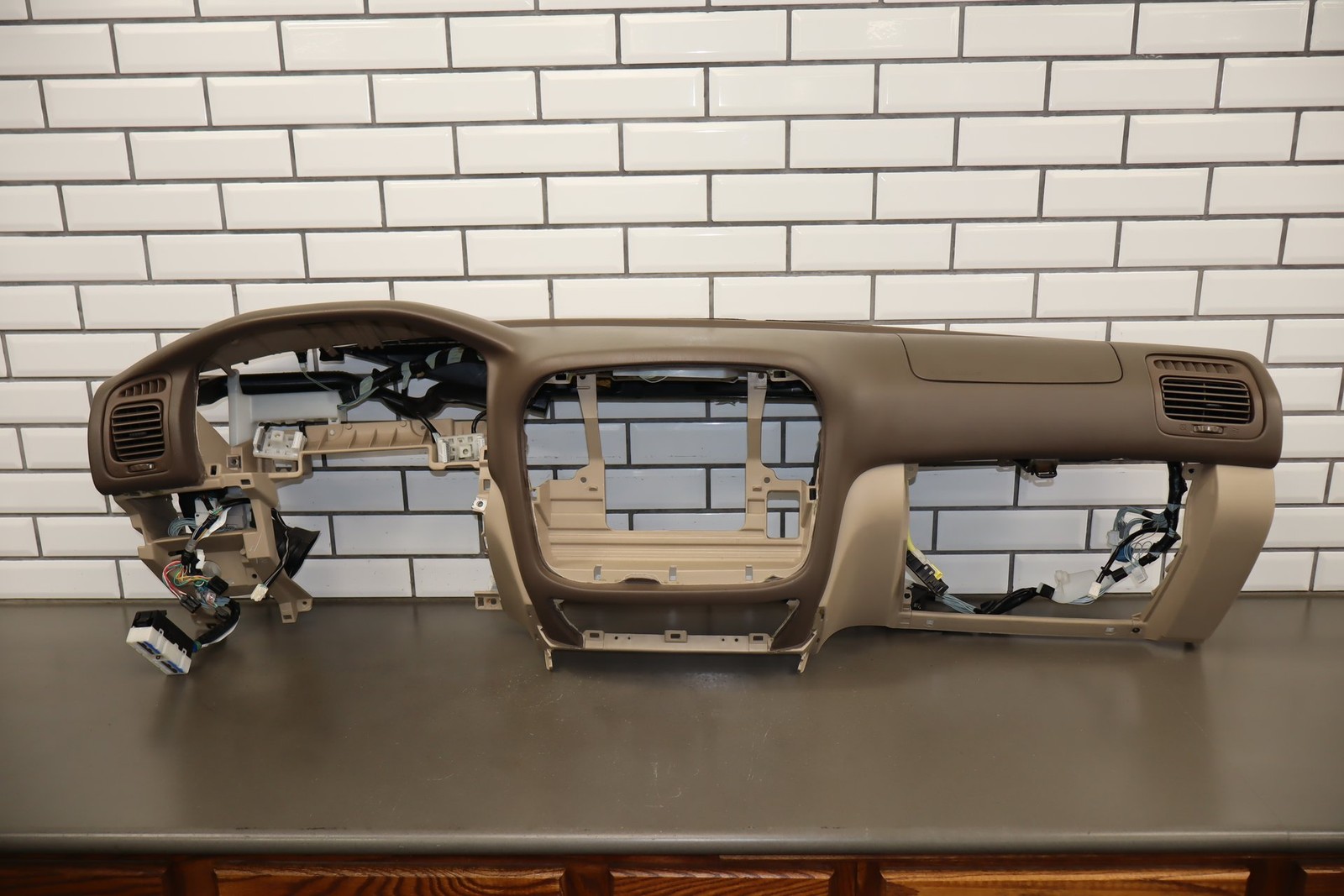 1998-2002 Toyota Land Cruiser Toyota Land Cruiser Dash Panel Oak LA40