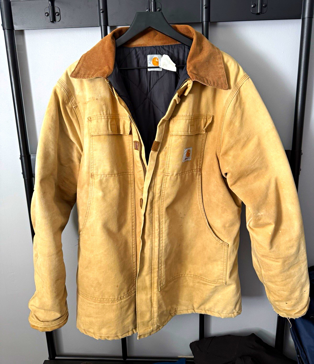 Carhartt Men\'s Beige/Brown Work Jacket with Brown Corduroy Collar Carhartt Men\'s Beige/Brown Work Jacket with Brown Corduroy Collar