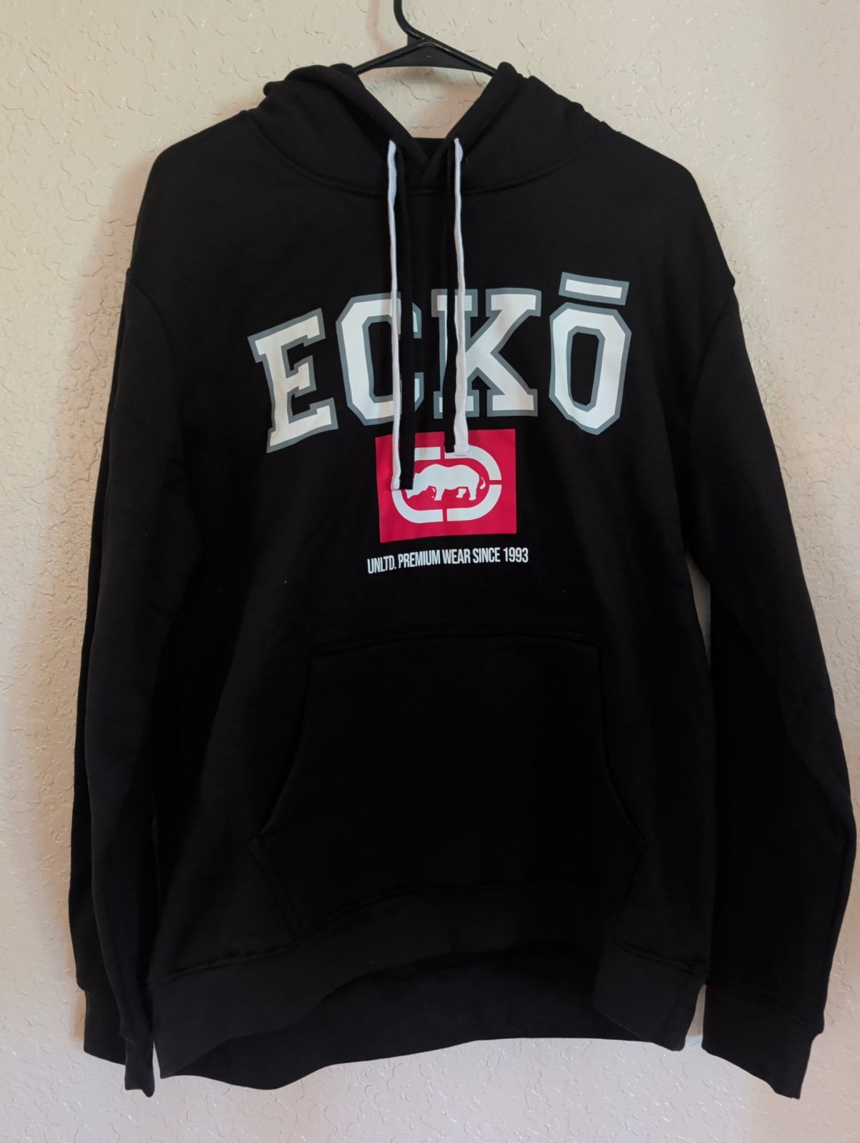 ECKO unltd. Men\'s Classic Fleece Black Hoodie Sweatshirt W/ Large Logo NEW