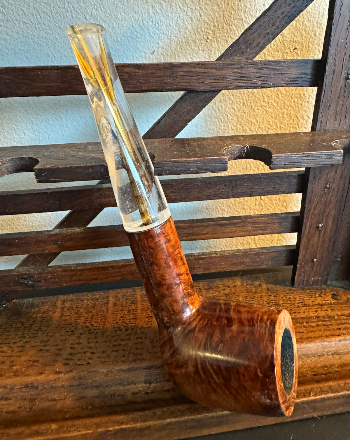 Vintage GBD Conquest International London Made 1015 Briar Pipe Perspex Stem Vintage GBD Conquest International London Made 1015 Briar Pipe Perspex Stem