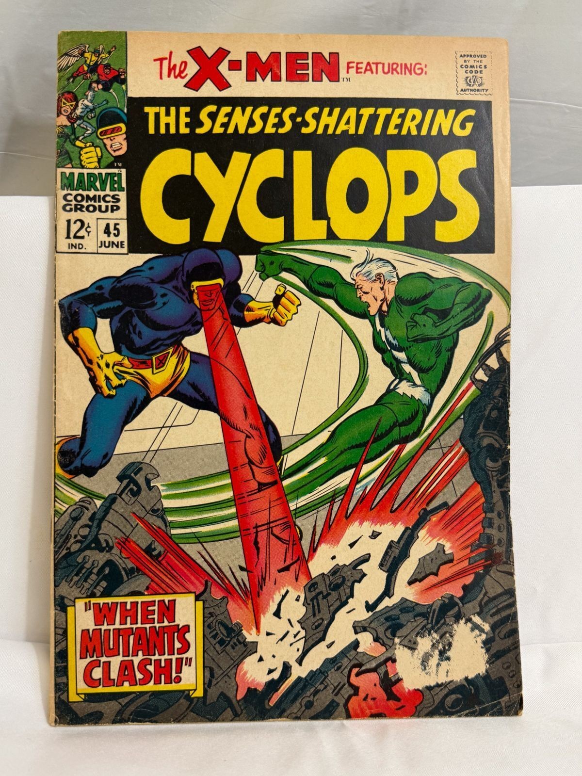 Uncanny X-Men #45 - Cyclops versus Quicksilver - 1968 Silver age