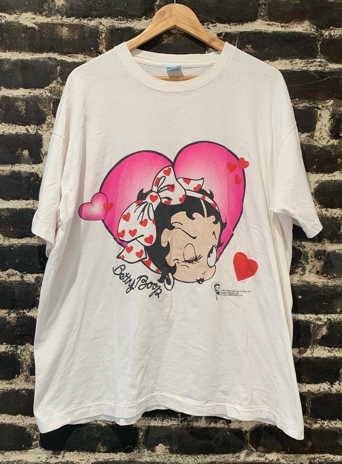 VTG 1997 Betty Boop T-Shirt Heart Graphic White Tee Unisex remake PA10646