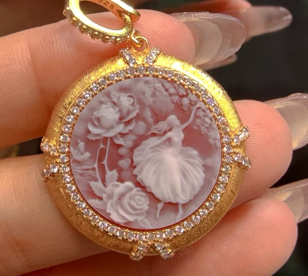 925 sterling silver red Agate Cameo vintage jewelry Pendant estate jewelry