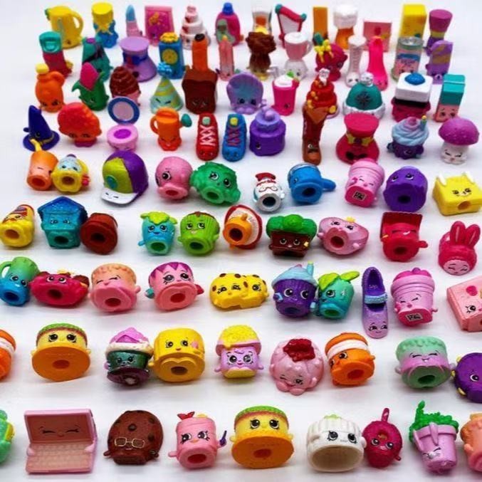Share 20/30/40/50PCS RANDOM SHOPKINS COLLEGGTIBLES FIGURE - GIFT