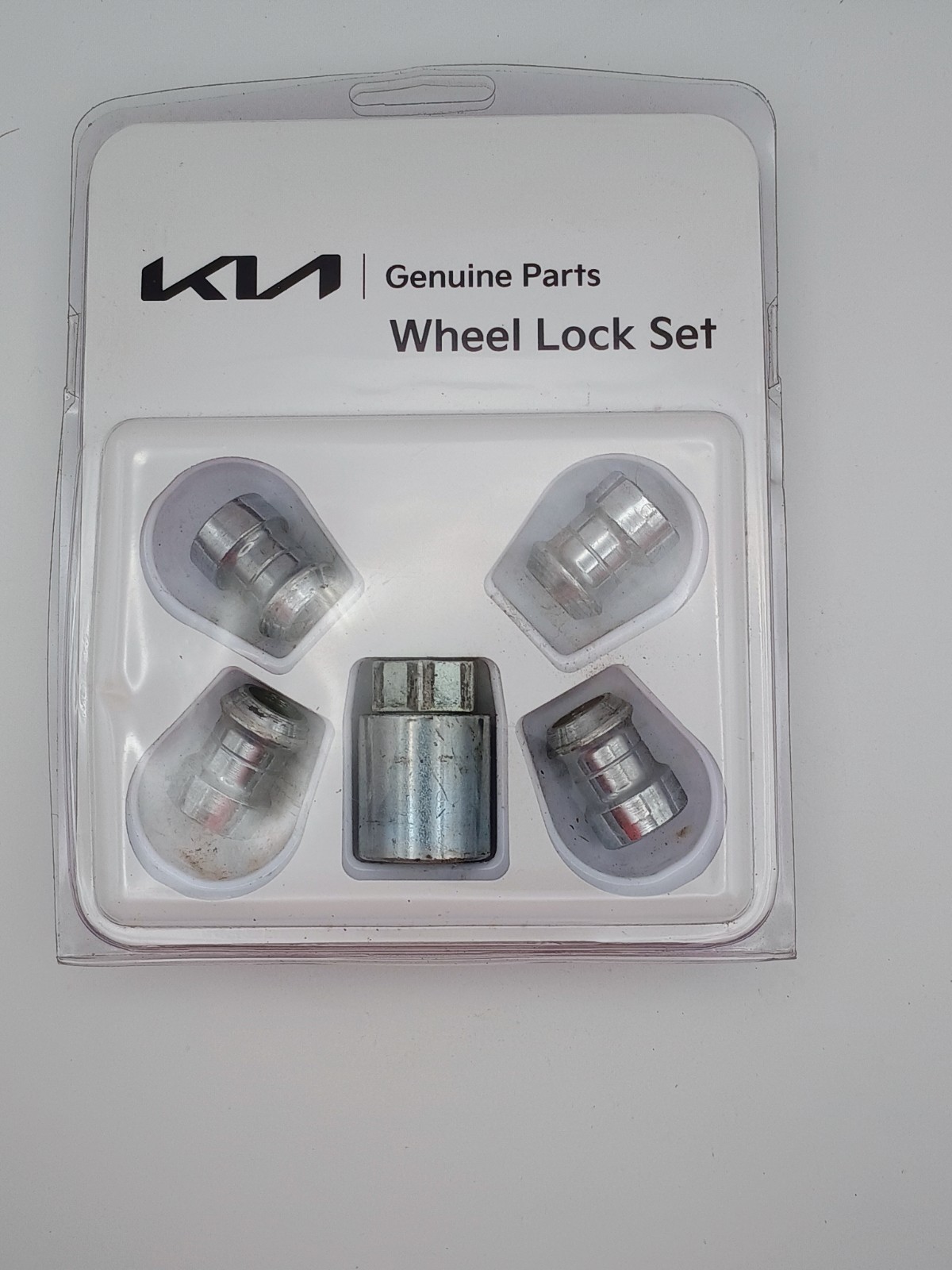 2016-2024 OEM KIA & HYUNDAI Wheel Lock Set U8440-50002 Locking Lug Nut Set