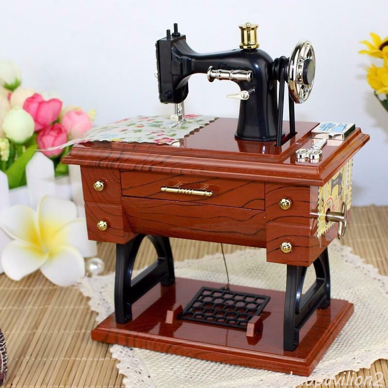 Retro Music Box Vintage Sewing Machine Music Box Desktop Decoration Accessories