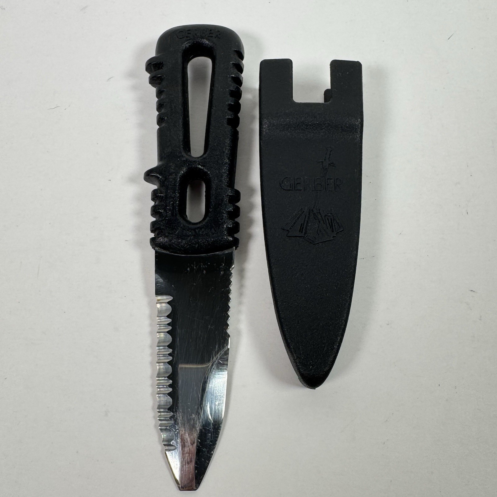 Vintage Gerber River Shorty Dive Knife Italy Fixed Blade w/ Sheath Serrated