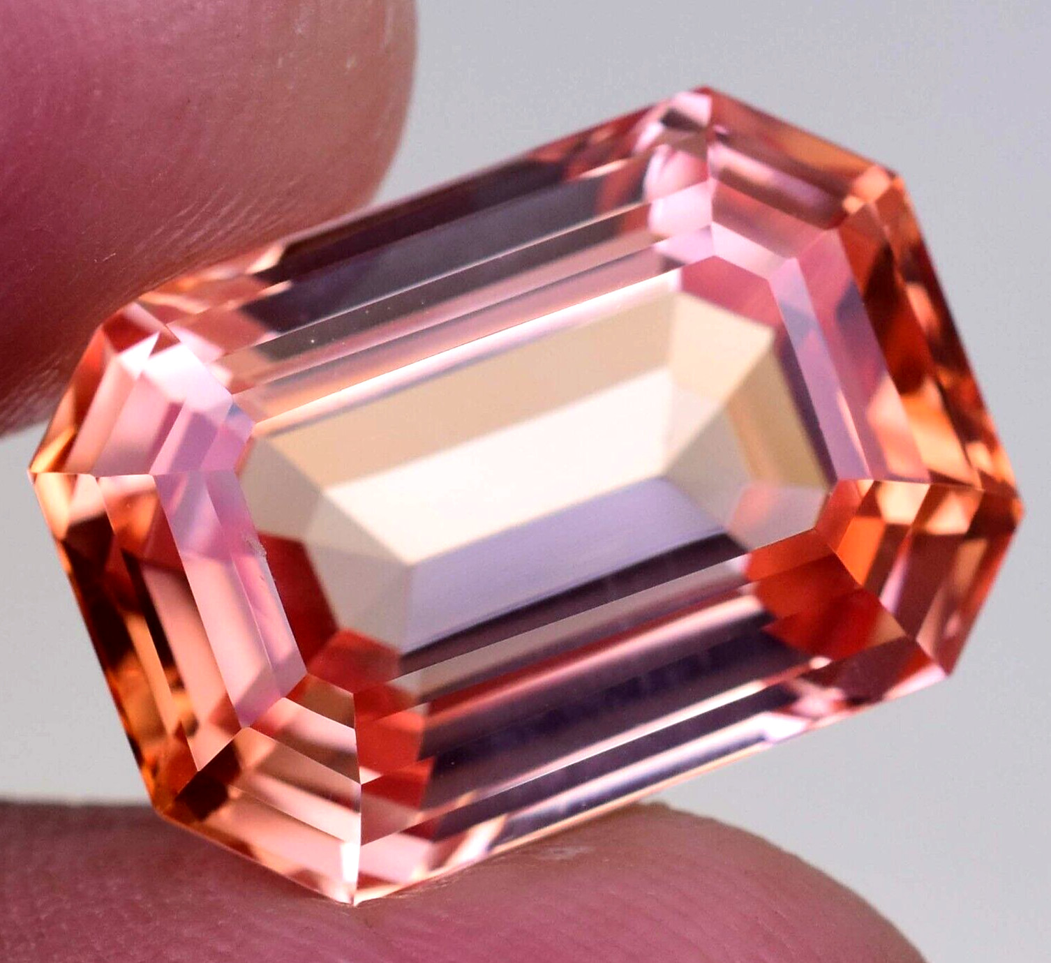 Natural imperial Topaz 24.70 Ct Octagon Stunning Unheated AGL Certified Gemstone