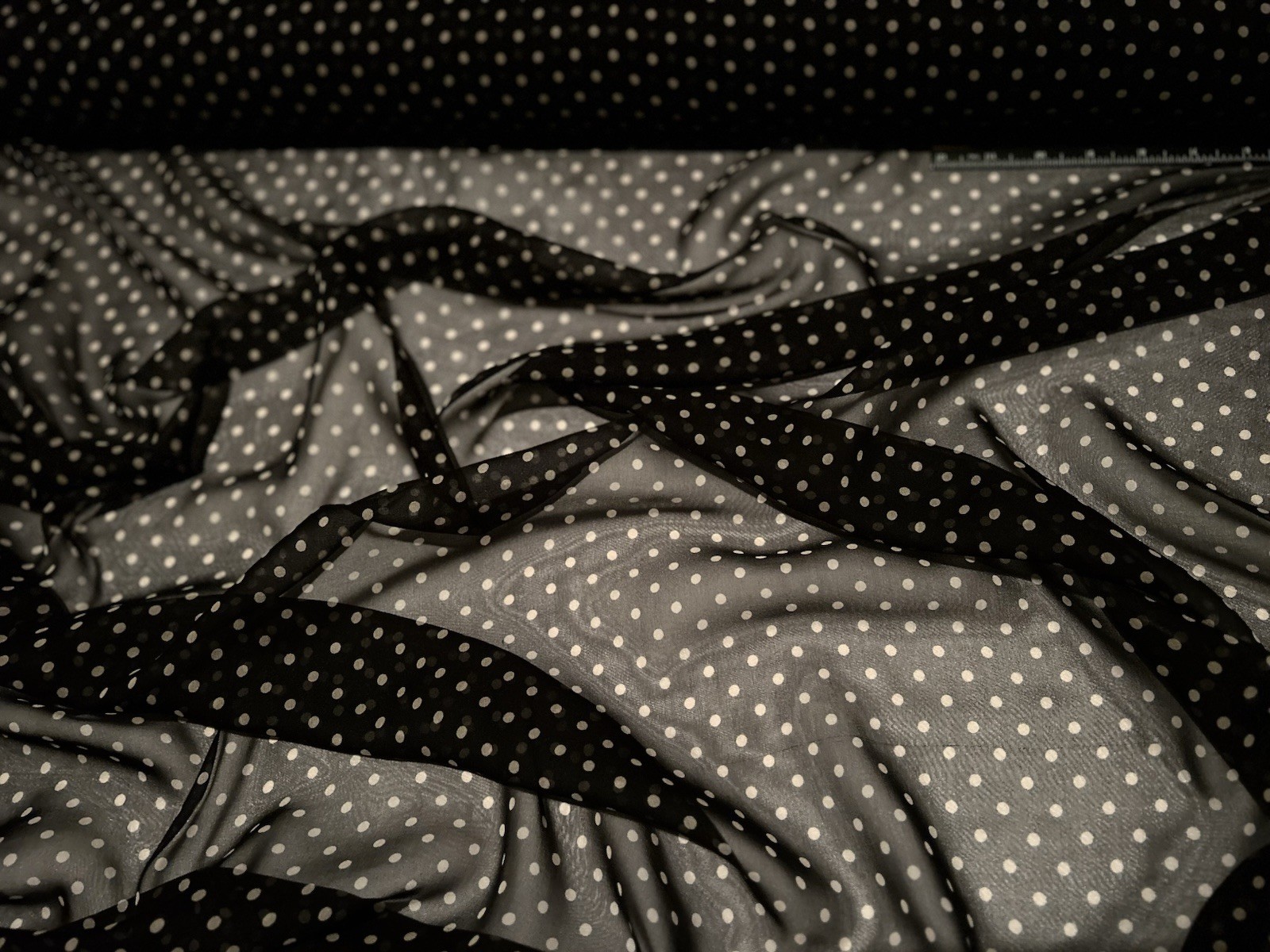 Black/Cream Polka Dots Chiffon 100% Silk Fabric 44\ Black/Cream Polka Dots Chiffon 100% Silk Fabric 44\