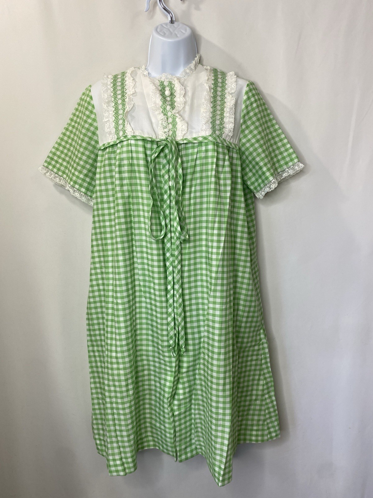 Vintage Junior Loungees Women’s Night Gown Lacey Gingham Cottagecore Babydoll
