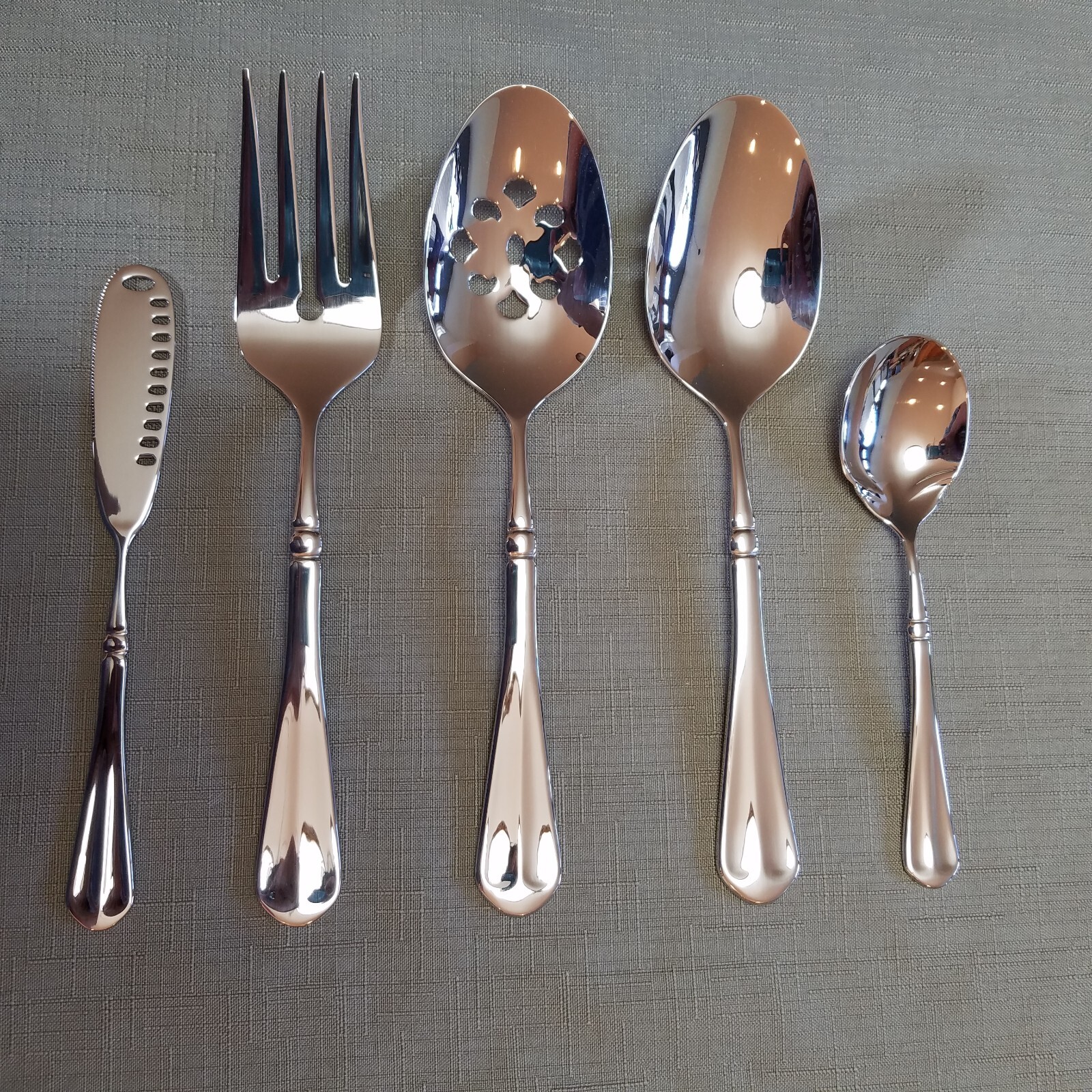 Mikasa FRENCH COUNTRYSIDE 5-Piece Serving Set Glossy Stainless Steel NEW Mikasa FRENCH COUNTRYSIDE 5-Piece Serving Set Glossy Stainless Steel NEW