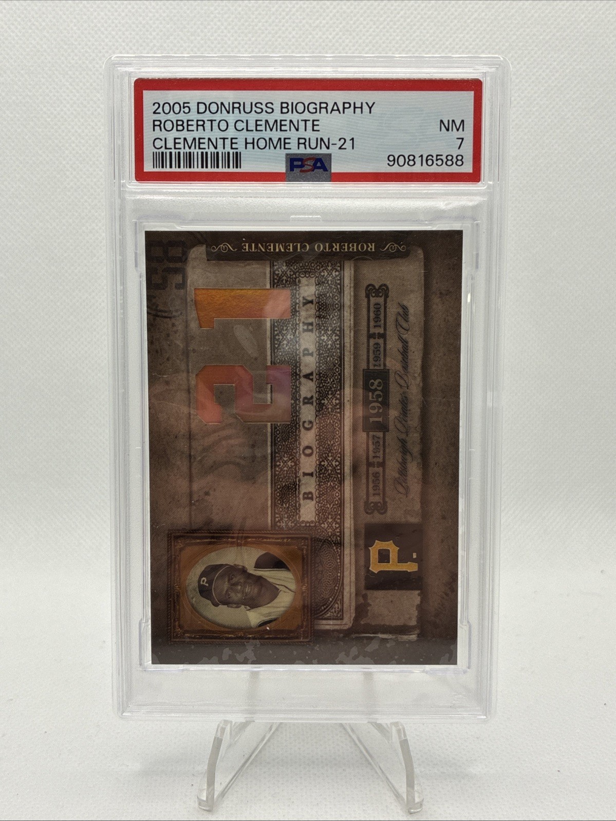 2005 Donruss Playoff Biography - Roberto Clemente 1961 Home Run #21 PSA 7