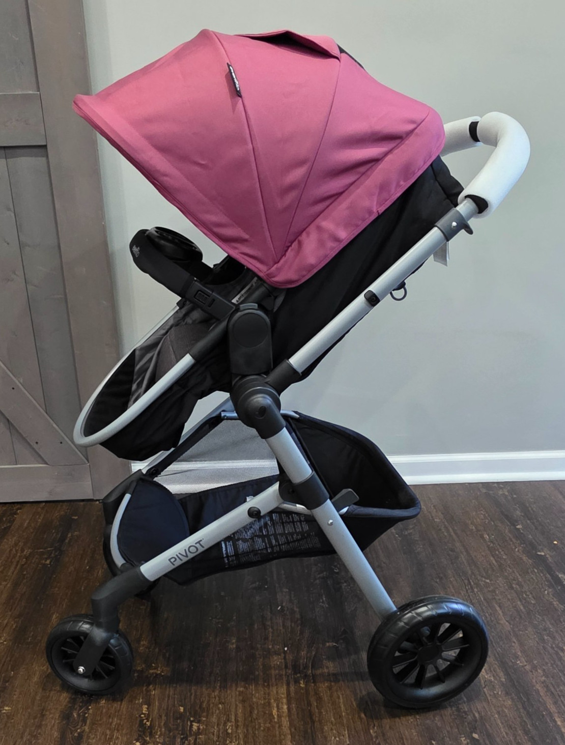 Evenflo Pivot Xpand Modular Stroller - Dusty Rose - Pink - NEW No Box. Evenflo Pivot Xpand Modular Stroller - Dusty Rose - Pink - NEW No Box.
