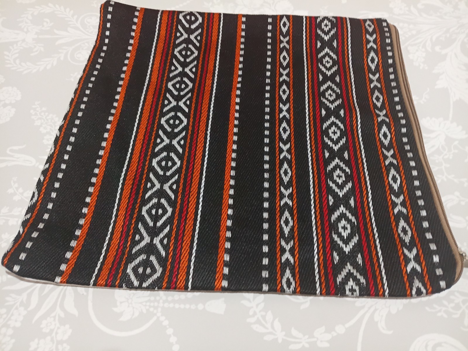 Traditional Bedouin Sadu Woven Throw Pillow Cushion Cover Geometric Boho Traditional Bedouin Sadu Woven Throw Pillow Cushion Cover Geometric Boho