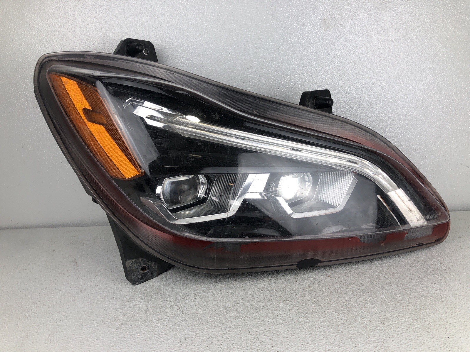 2022-2026 Kenworth T680 LED Projector Headlight Right Passenger Side OEM
