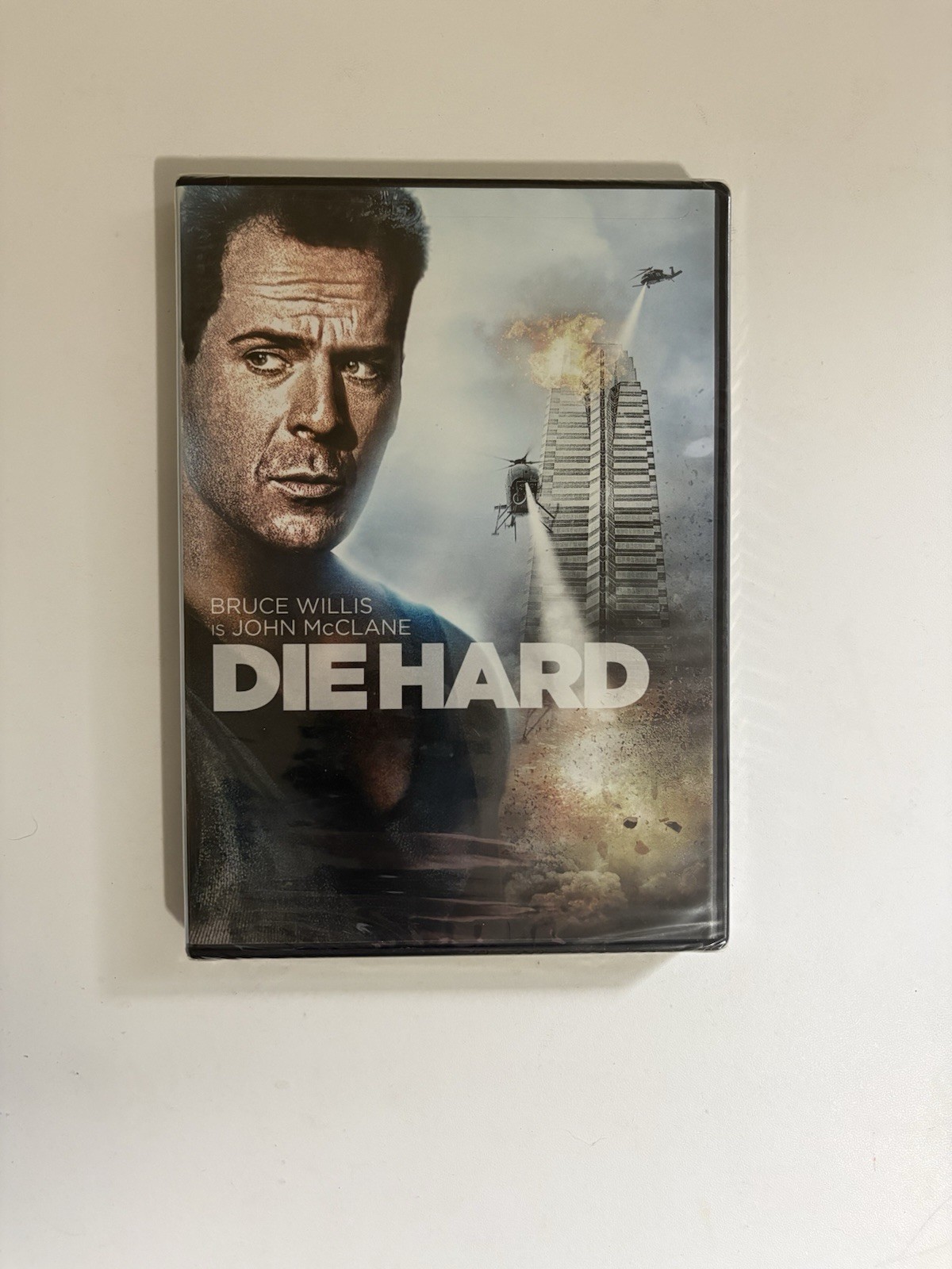 Die Hard (DVD, 1988) New Sealed Die Hard (DVD, 1988) New Sealed
