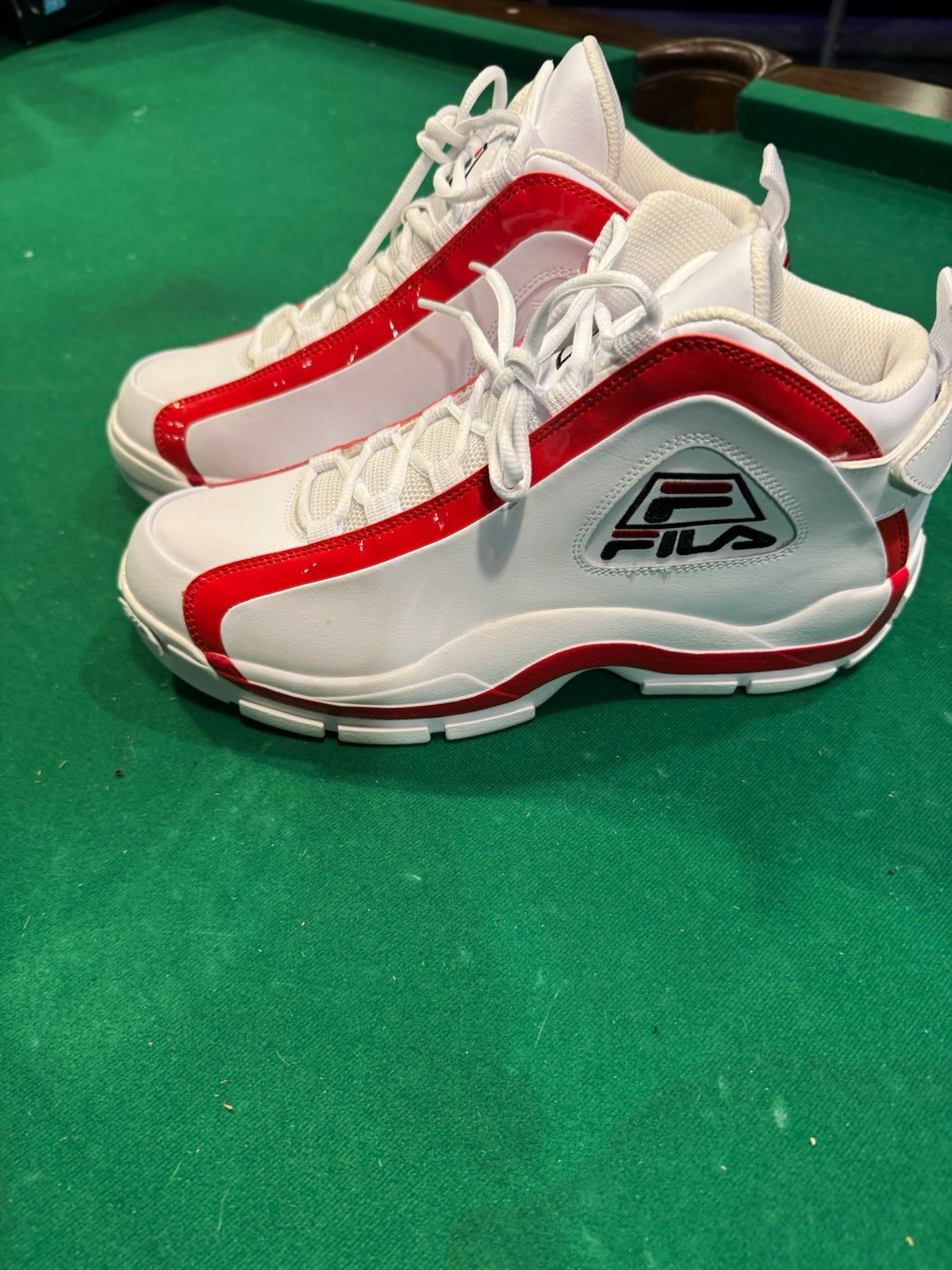 FILA Men’s Mid Top Lace-Up Athletic Sneaker Colorblock White Red
