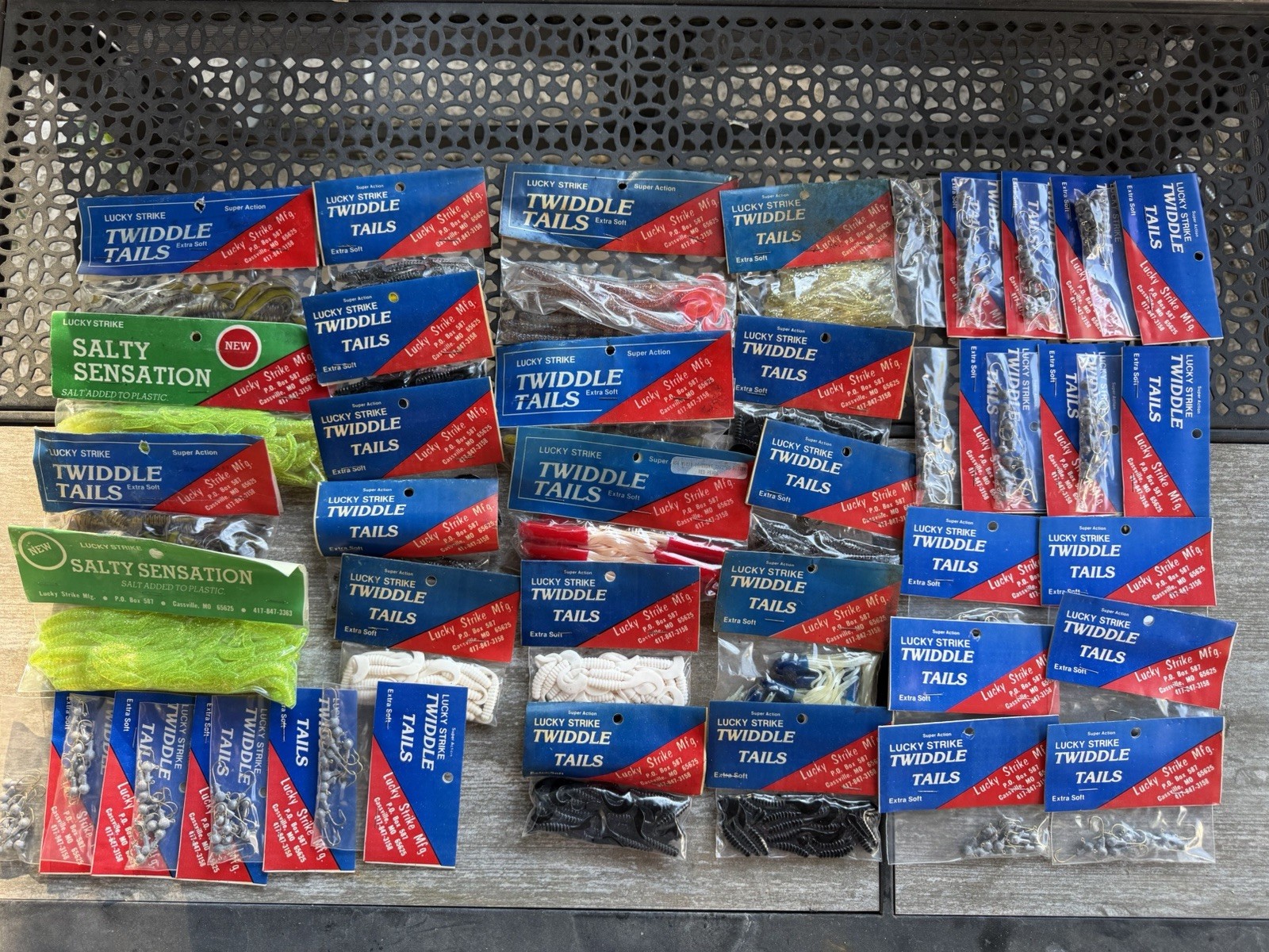 Vintage Lucky Strike Twiddle Tails Fishing Lures NOS Sealed Jig Heads Large Lot