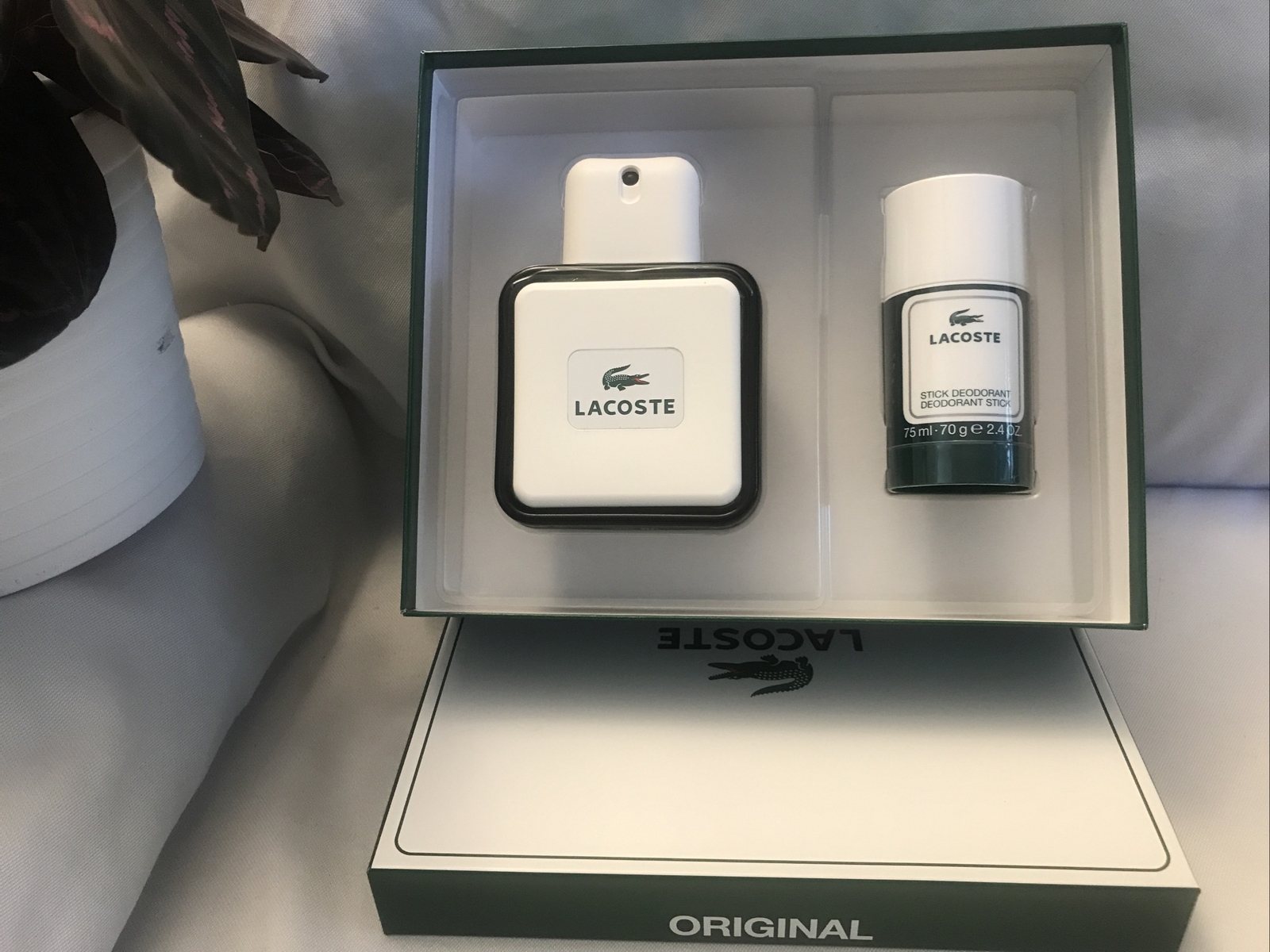 Lacoste Original 2 Piece Gift Set-3.3 Oz + Deodorant Stick-Rare. First Formula. Lacoste Original 2 Piece Gift Set-3.3 Oz + Deodorant Stick-Rare. First Formula.