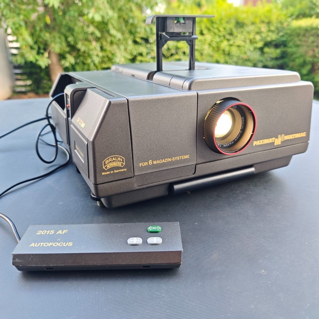 Vintage Braun Paximat Multimag 2030 AF Slide Projector with 2015 AF