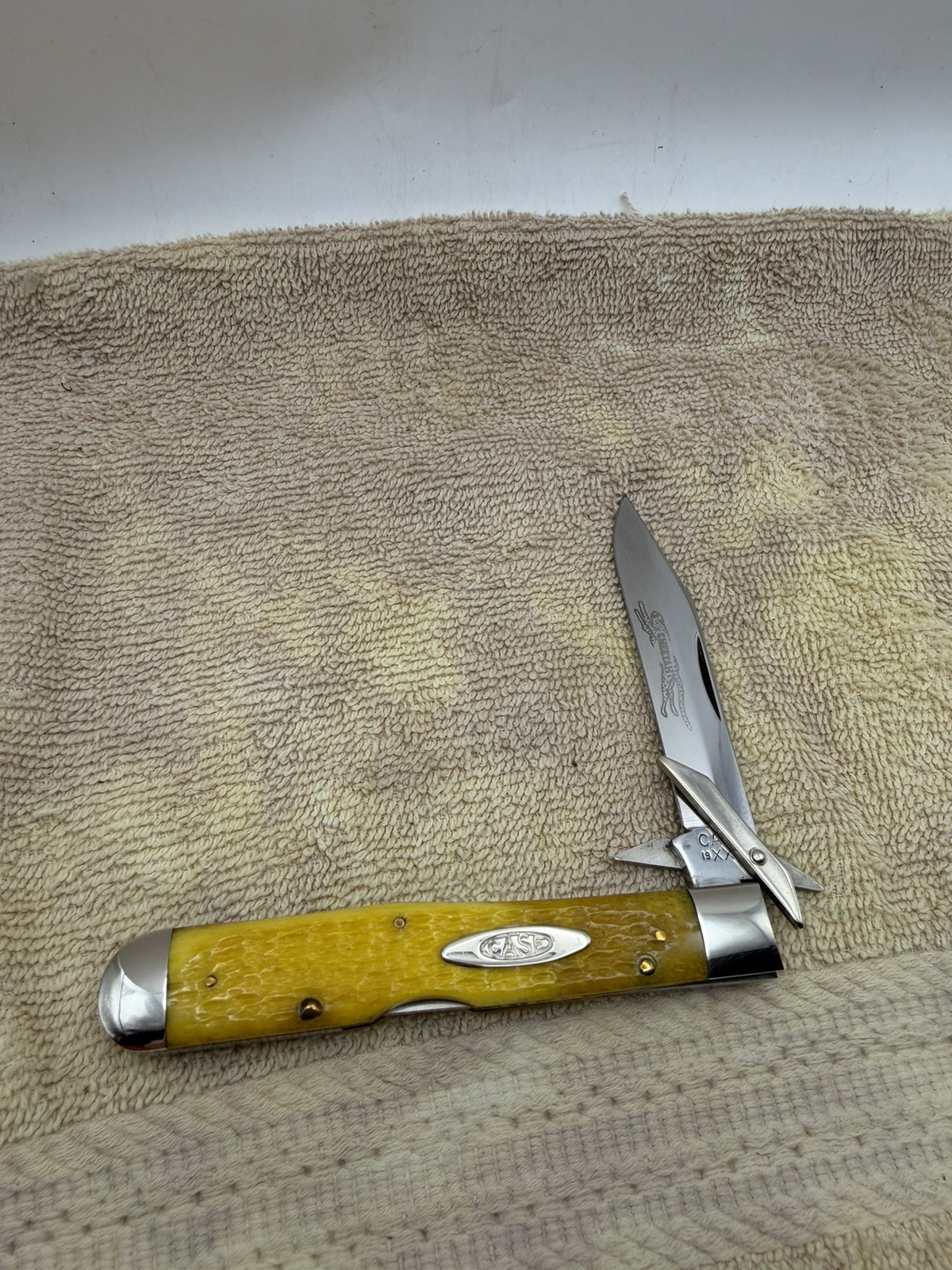Case XX 6111 1/2 Cheetah Swing Guard, 1995, Pocket Knife -Case Classic-  USA