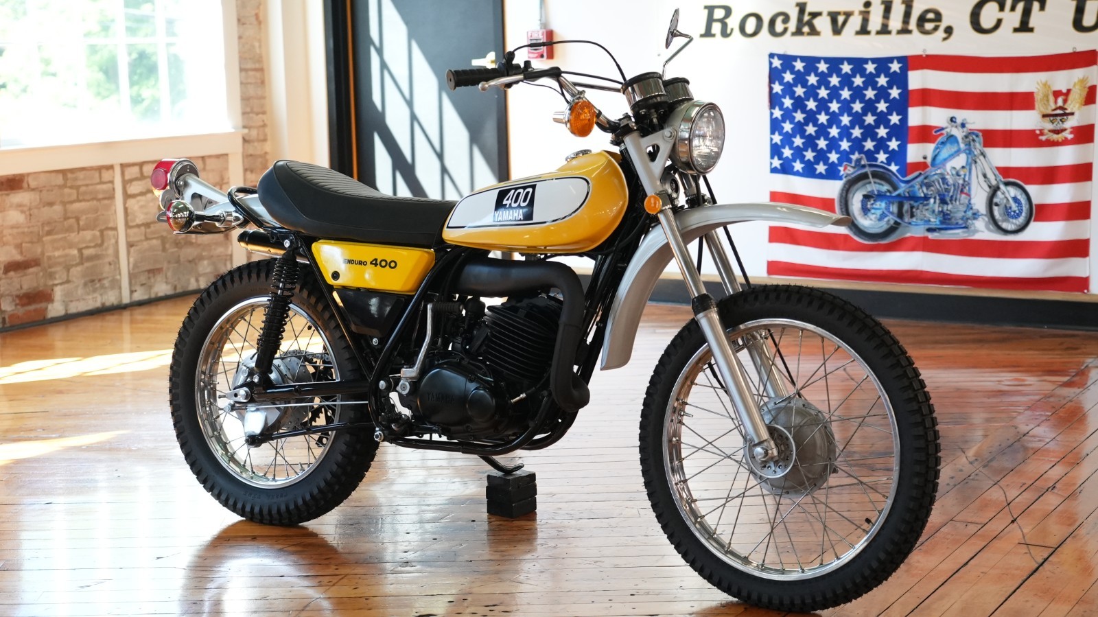 1975 Yamaha DT400