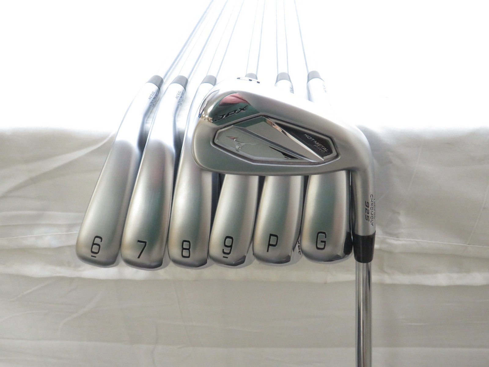 Mizuno JPX 925 Hot Metal Pro Iron Set 5-GW Dynamic Gold 105 S300 Stiff Steel