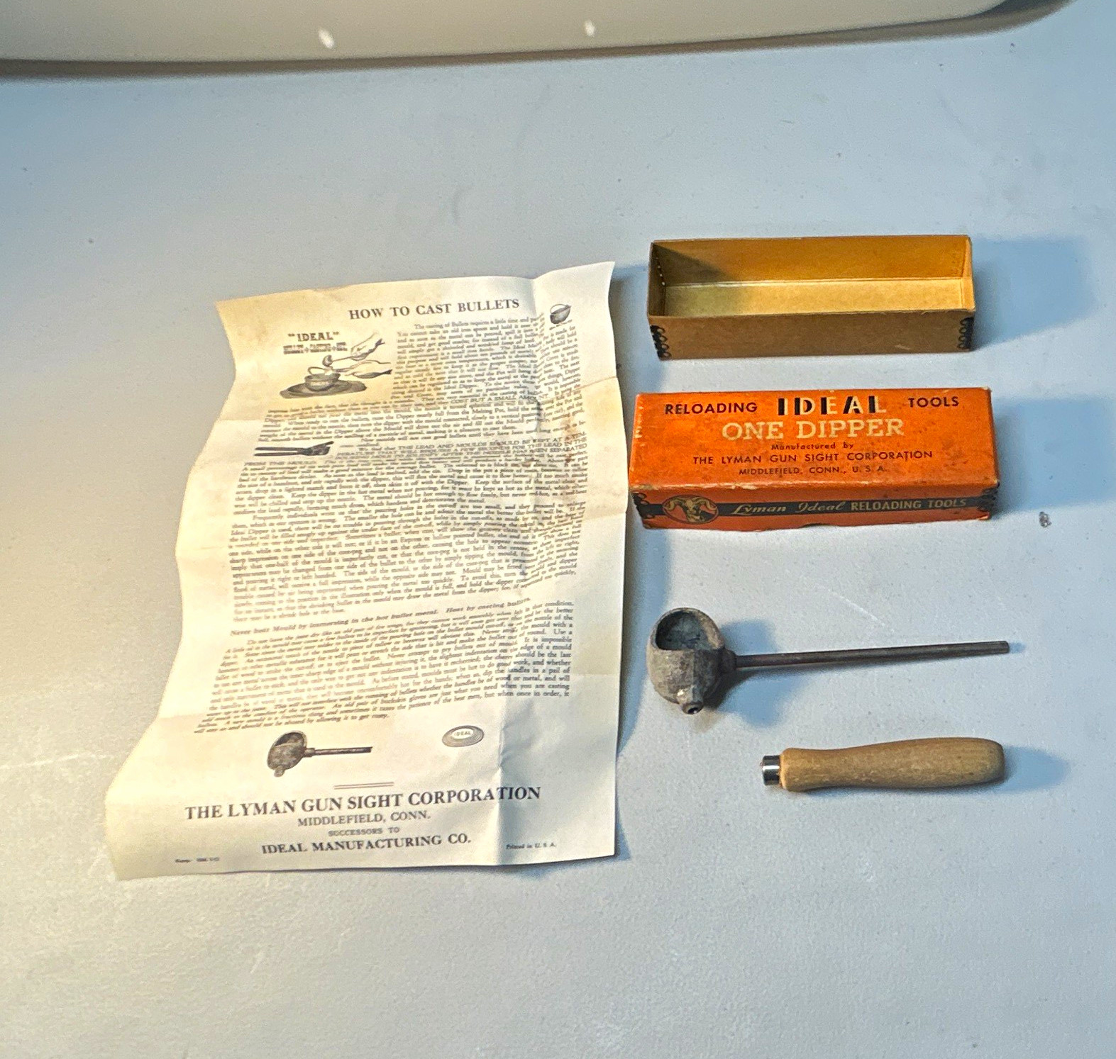 Vintage Lyman Ideal One Dipper Bullet Casting Ladle Lead Mold Tool Box Manual