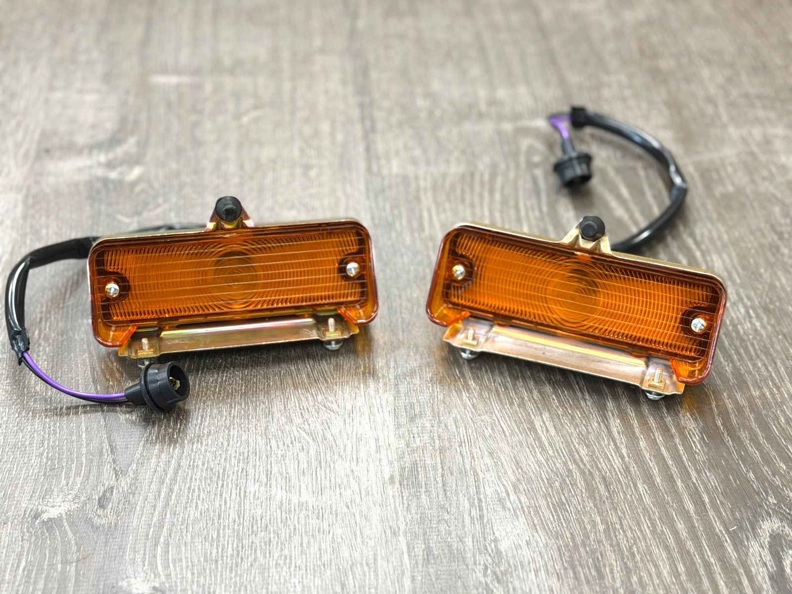 NEW 1966 Chevy Impala Bel Air Biscayne Caprice Parking Lamp Light Assembly PAIR