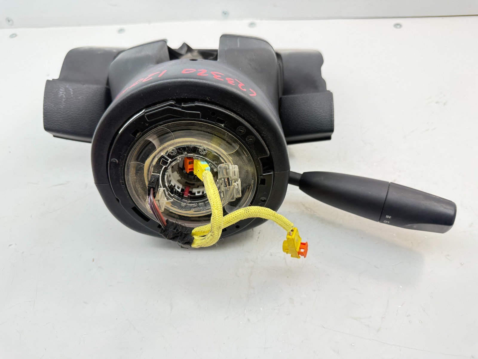 2015-2023 DODGE CHALLENGER HEADLIGHT TURN SIGNAL WIPER CONTROL SWITCH COVER OEM 2015-2023 DODGE CHALLENGER HEADLIGHT TURN SIGNAL WIPER CONTROL SWITCH COVER OEM