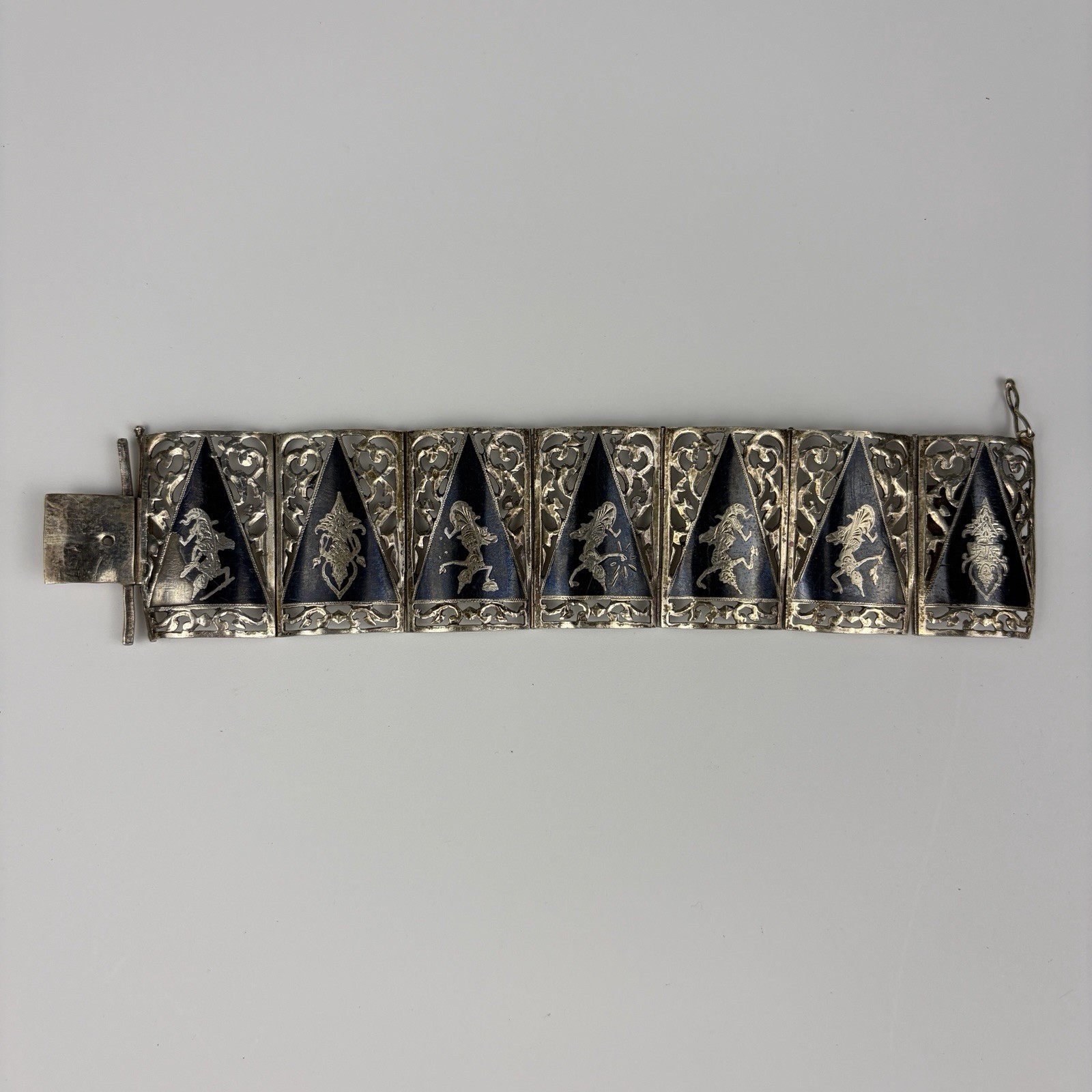 Vintage Siam Sterling Silver Niello Filigree Bracelet 7 Panel Thai Cuff 51.8g 7\ Vintage Siam Sterling Silver Niello Filigree Bracelet 7 Panel Thai Cuff 51.8g 7\