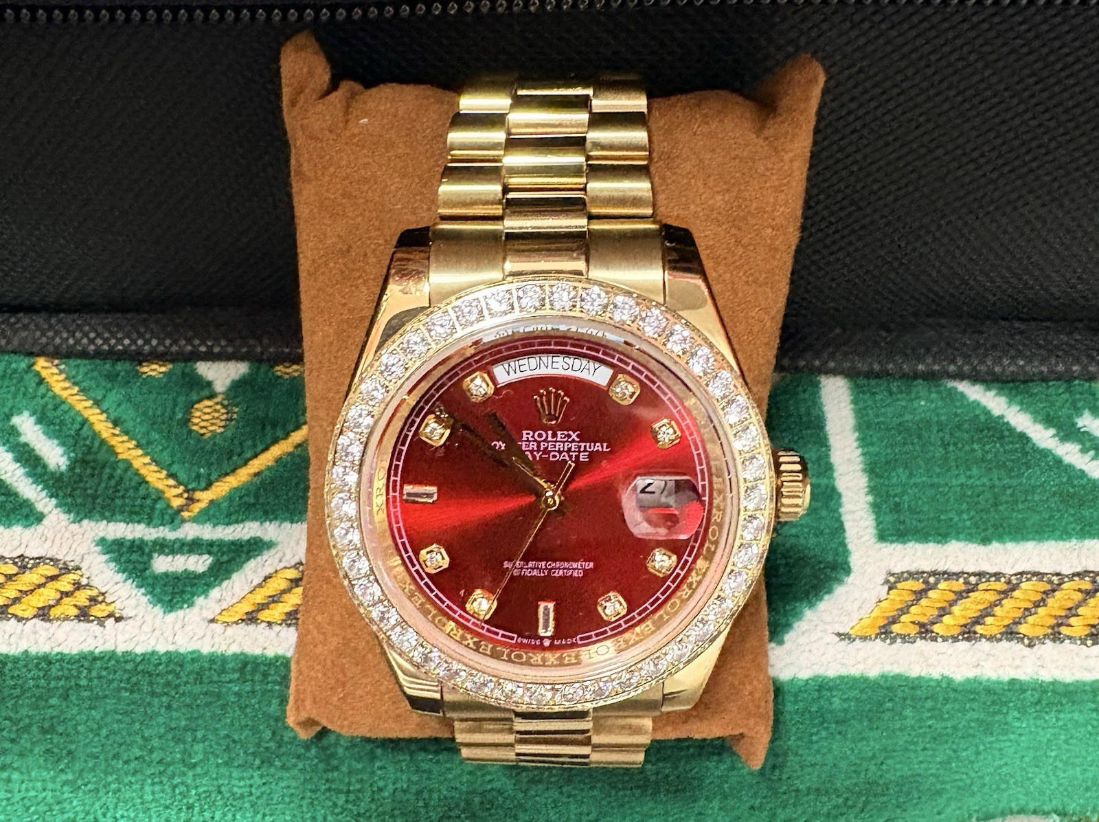 Rolex Day-Date Automatic Red Dial Diamond Bezel Yellow Gold Bracelet Day/Date