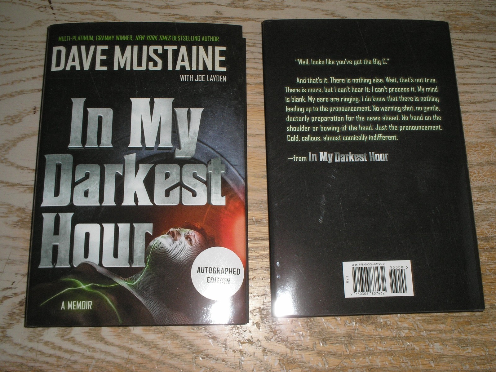 SIGNED 1st print IN MY DARKEST HOUR : A Memoir by Dave Mustaine NEW HC with dent