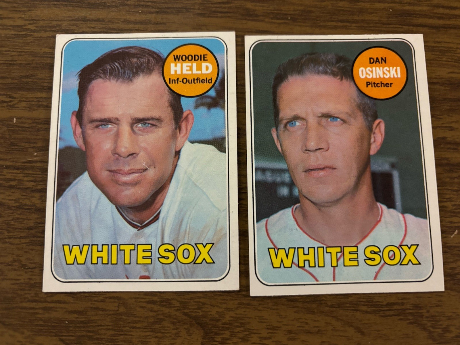 1969 Topps (2) Chicago White Sox Woodie Held Dan Osinski Ex/Mt Condition