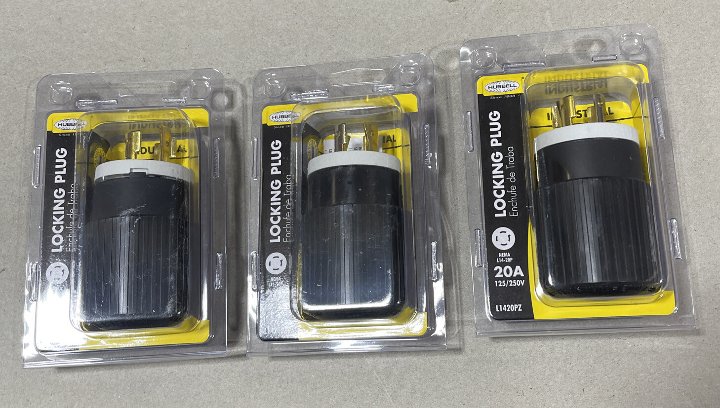 3 Pack NEMA INDUSTRIAL GRADE Locking Plug 20A 125/250V   (NEMA L14-20P)