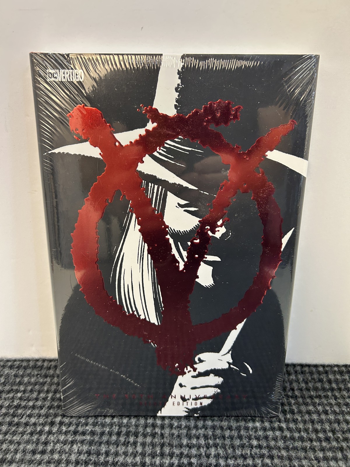 V for Vendetta 30th Anniversary Deluxe Edition HC Sealed DC Vertigo Moore Lloyd