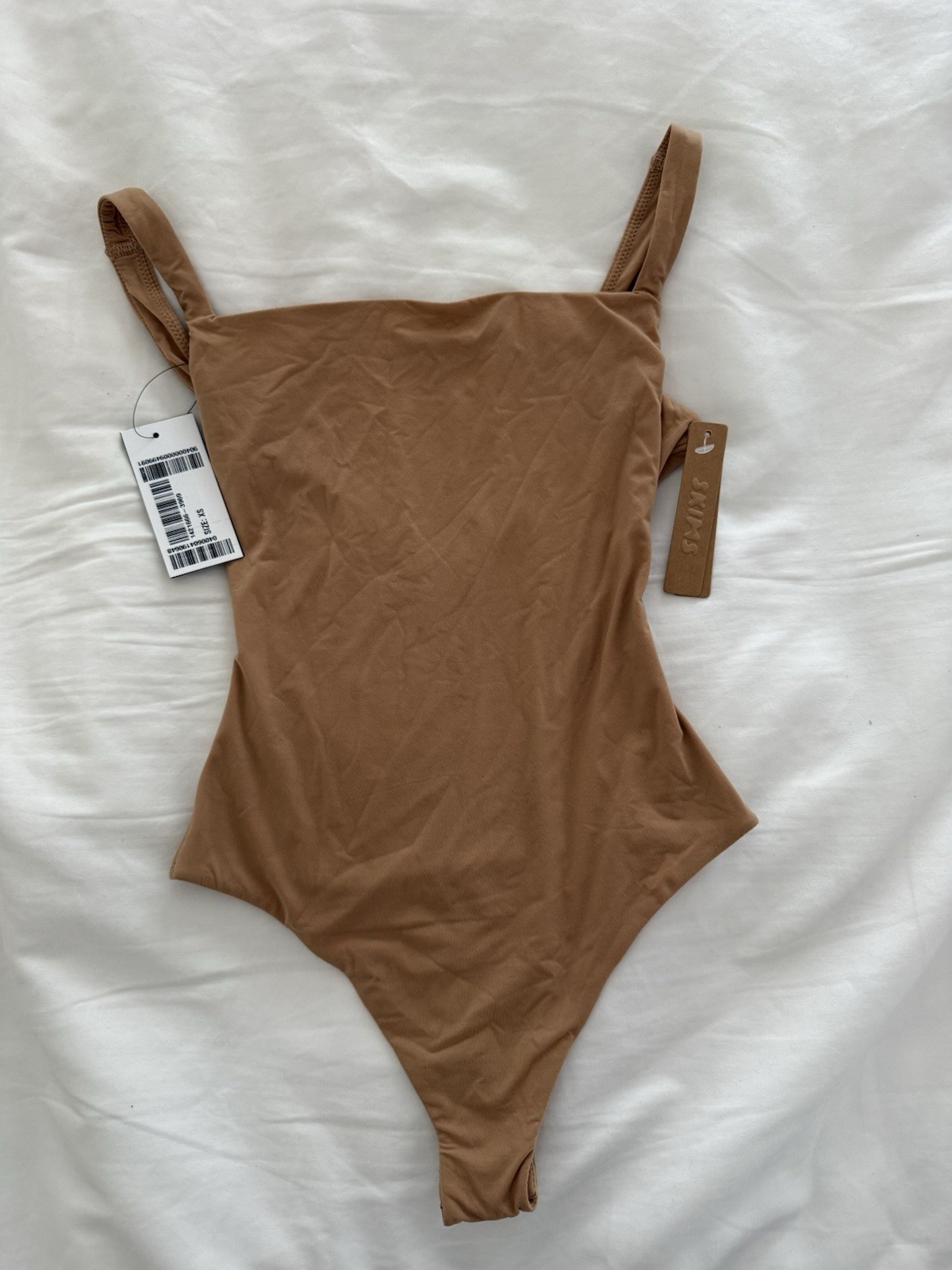 SKIMS Fits Everybody Square Neck Bodysuit Ochre XS NWT SKIMS Fits Everybody Square Neck Bodysuit Ochre XS NWT