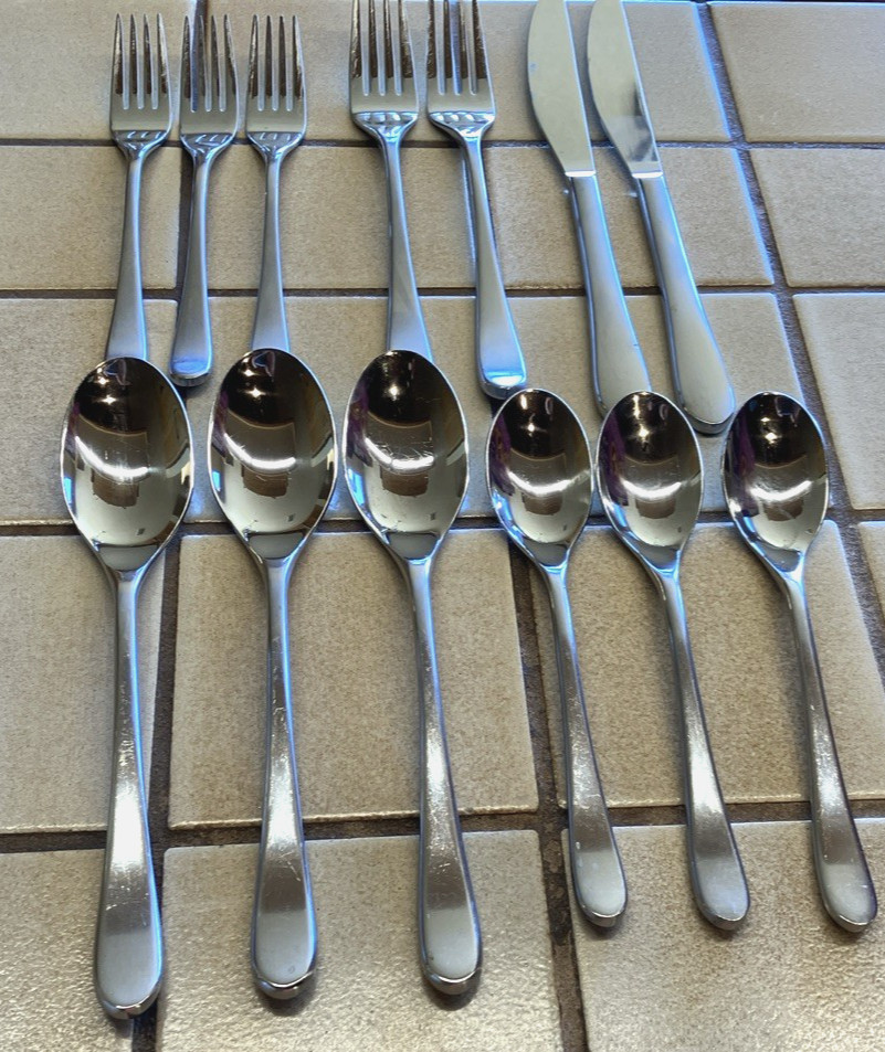 MIKASA BRYNLEY SATIN STAINLESS FLATWARE LOT OF 13 PIECES SPOONS FORKS KNIVES