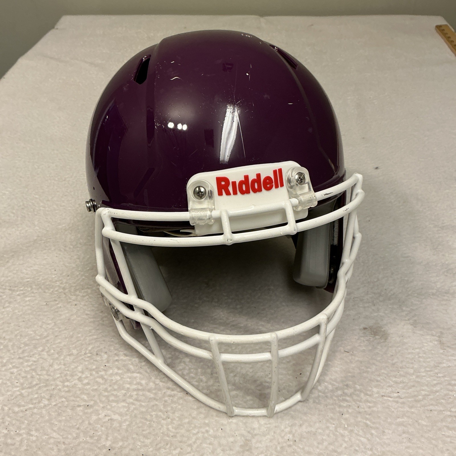 Riddell Speed  Classic Youth Medium Football Helmet - White, 2024 Recert 2025