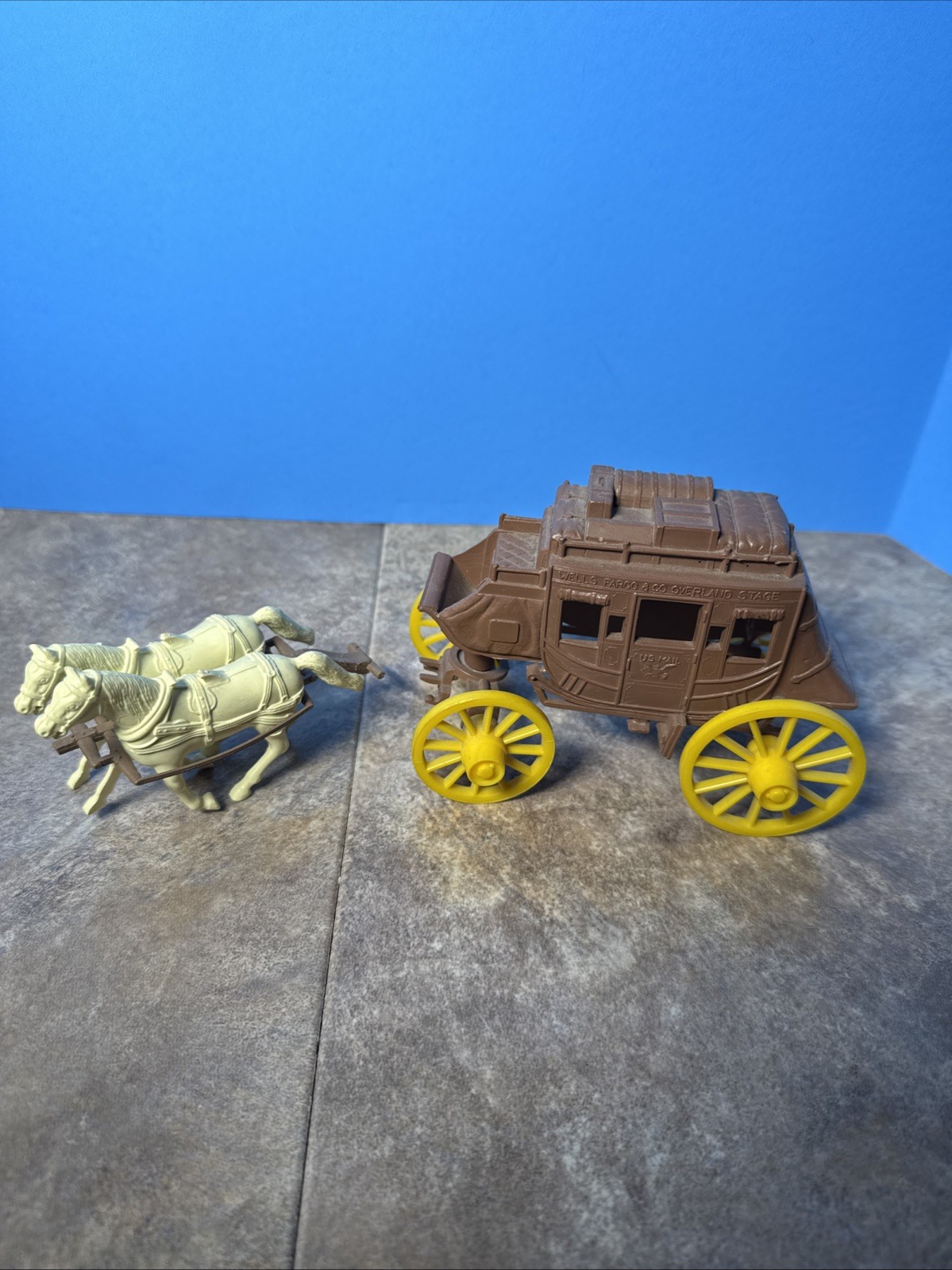 VINTAGE MARX Gunsmoke WELLS FARGO PLAYSET WELLS FARGO STAGECOACH B